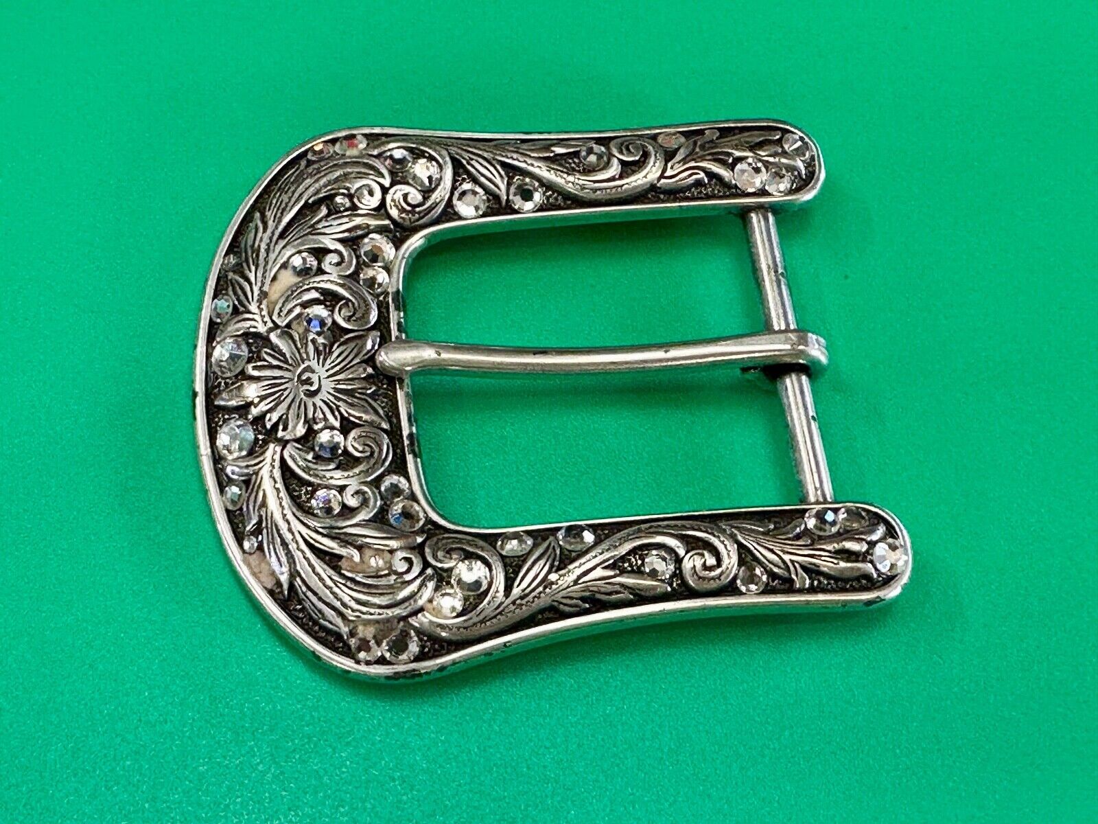 Ariat signed western ornate ranger silver tone belt buckle with Rhinestone's