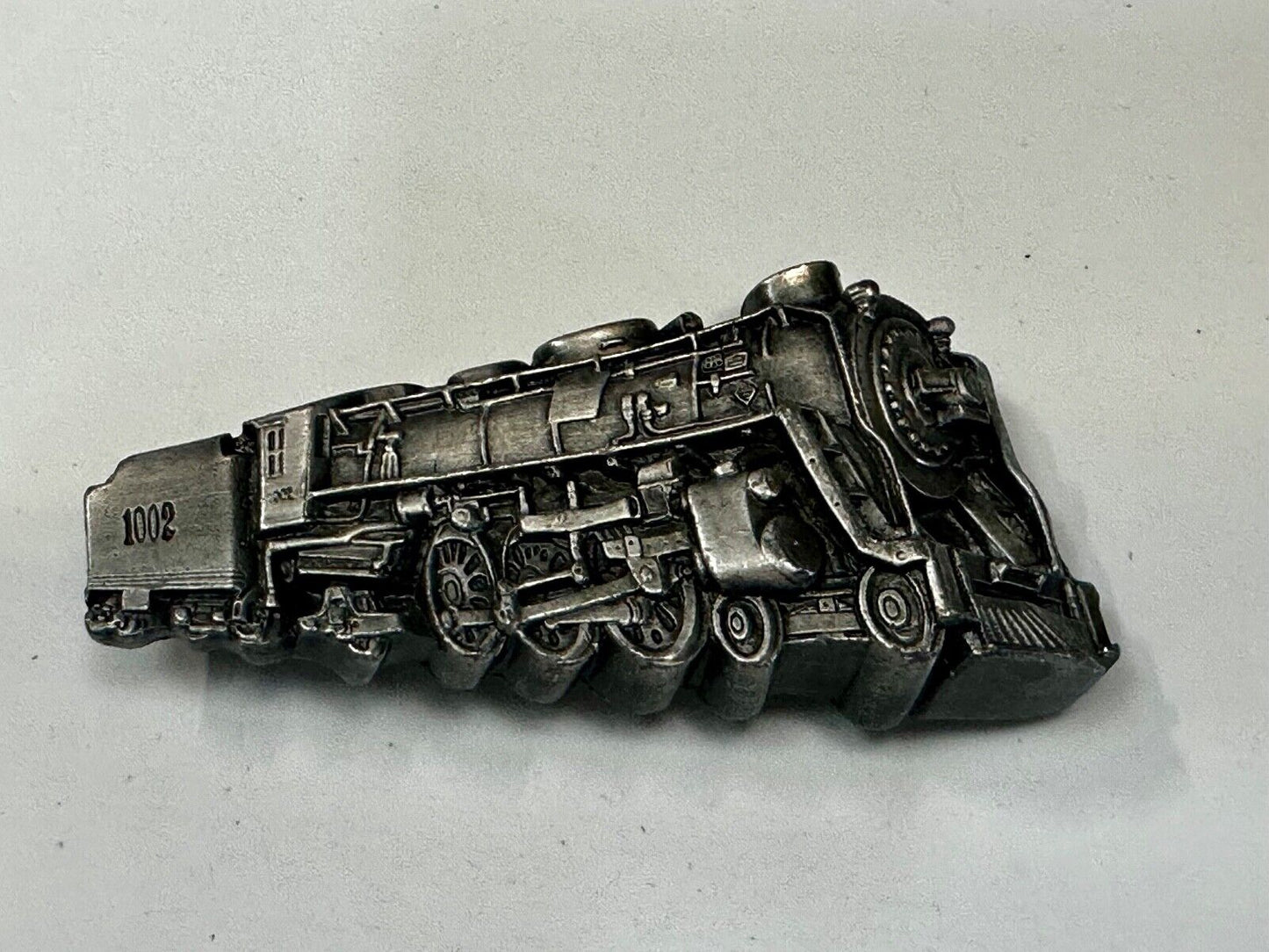 1002 RR Steam Engine Train Rail Road collectable 1978 Bergamot Belt Buckle