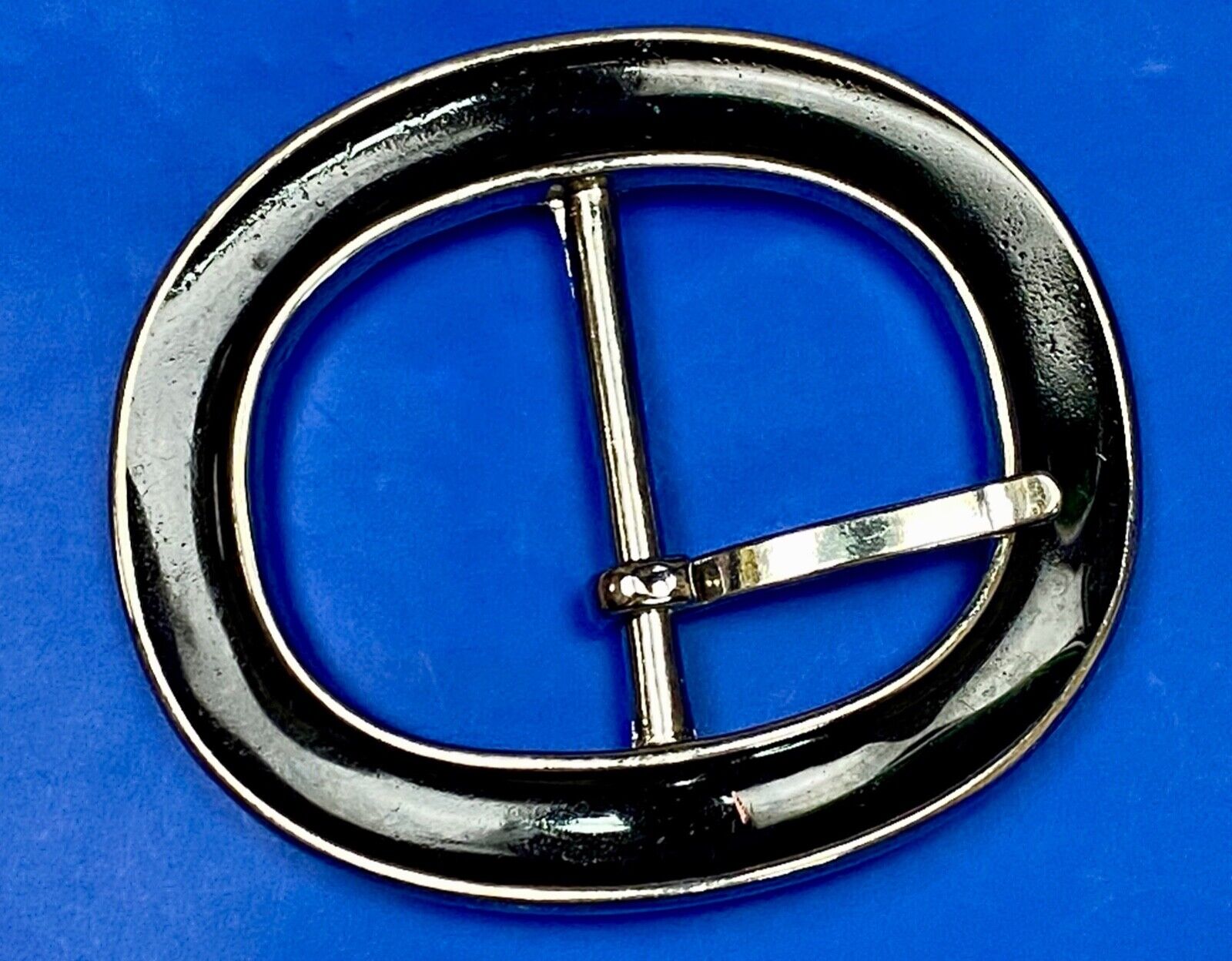 3" Wide Formal Silver And Black Color Oval Belt Buckle - Retro Vibe