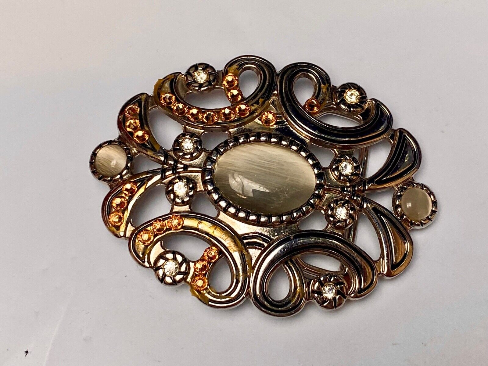 Unique See Though Rhinestone Accented Victorian Style Centerpiece Belt Buckle