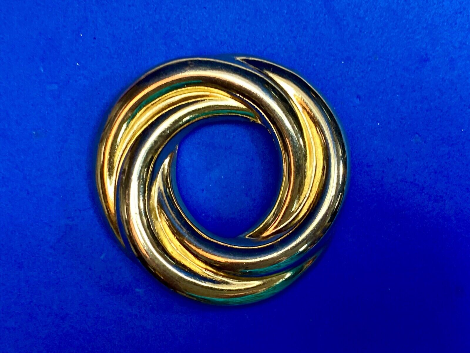 Vintage Gold Tone Multiple Stacked Rings Victorian Dress Belt Buckle 