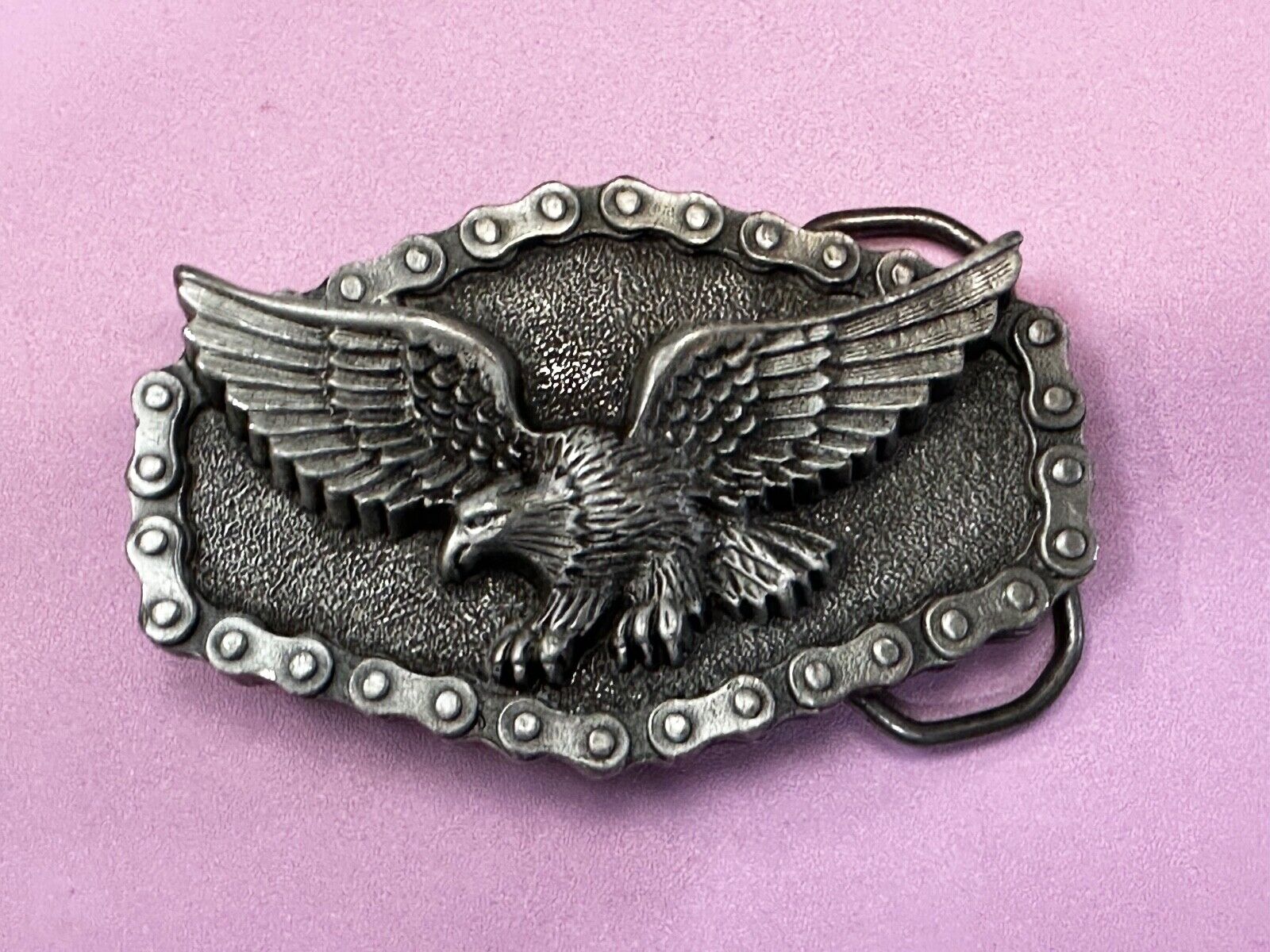 Bikers American Eagle with Motorcycle Chain Surround Great American Belt Buckle