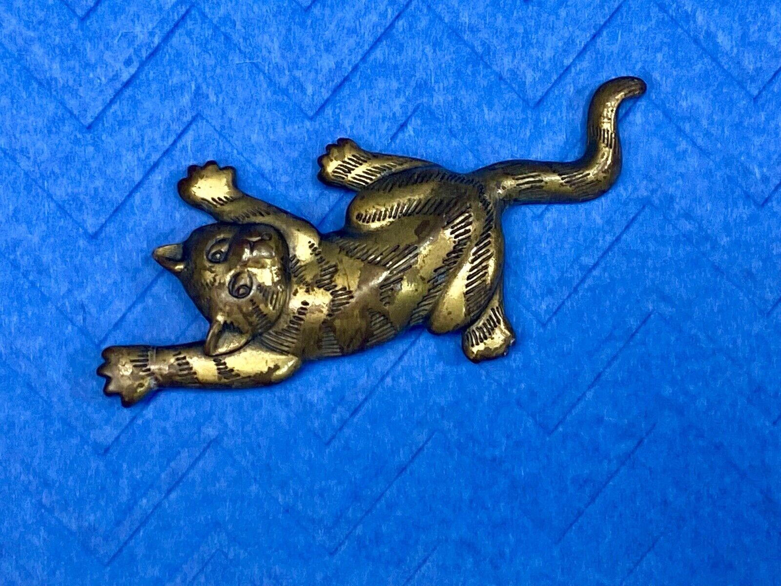 Vintage JJ 1988 Large 3" Cat Brooch Jonette Pin GoldTone Modernist Designer~Rare