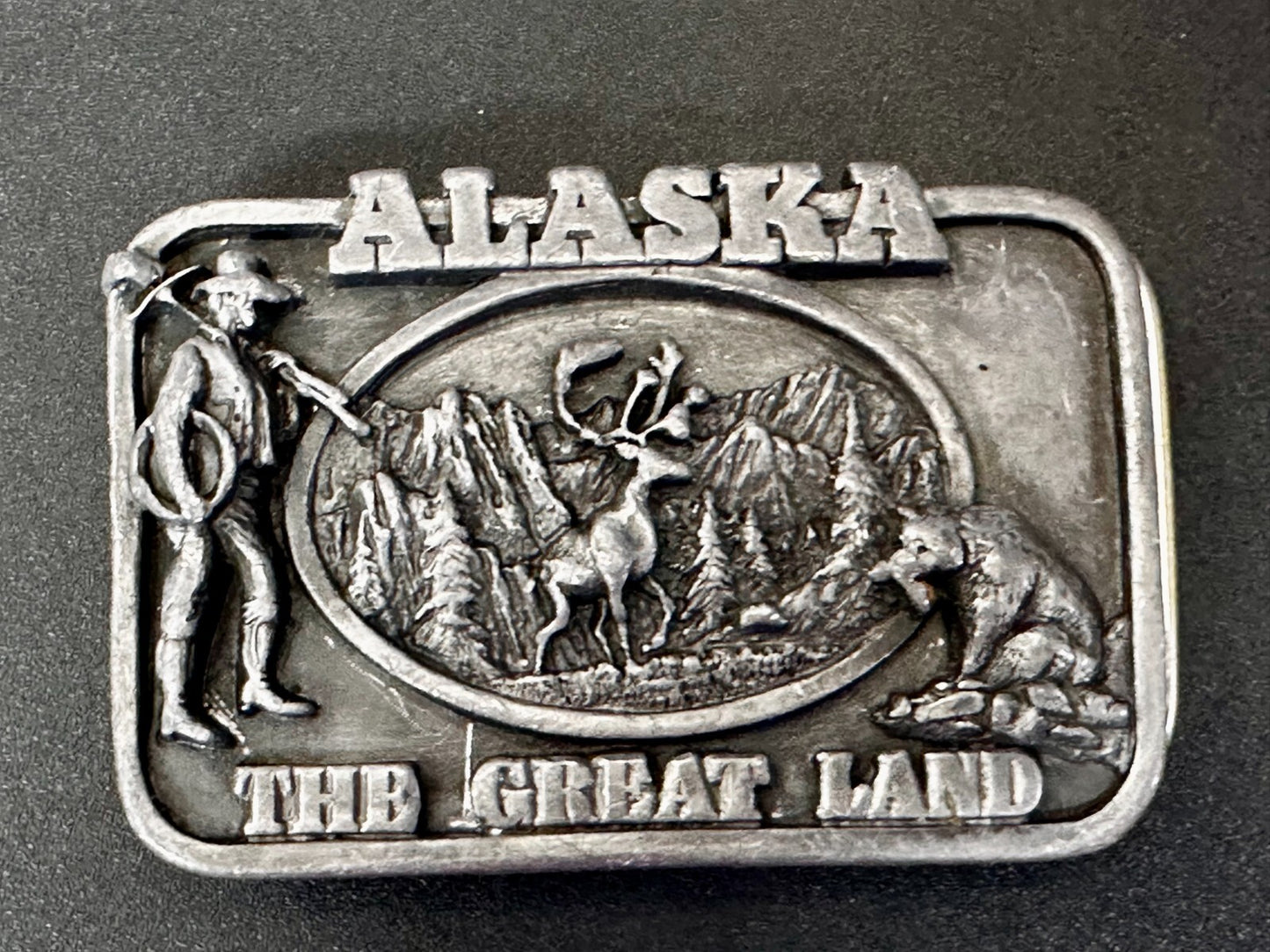 Alaska State The Great Land Last Frontier Wildlife Scene Siskiyou Belt Buckle