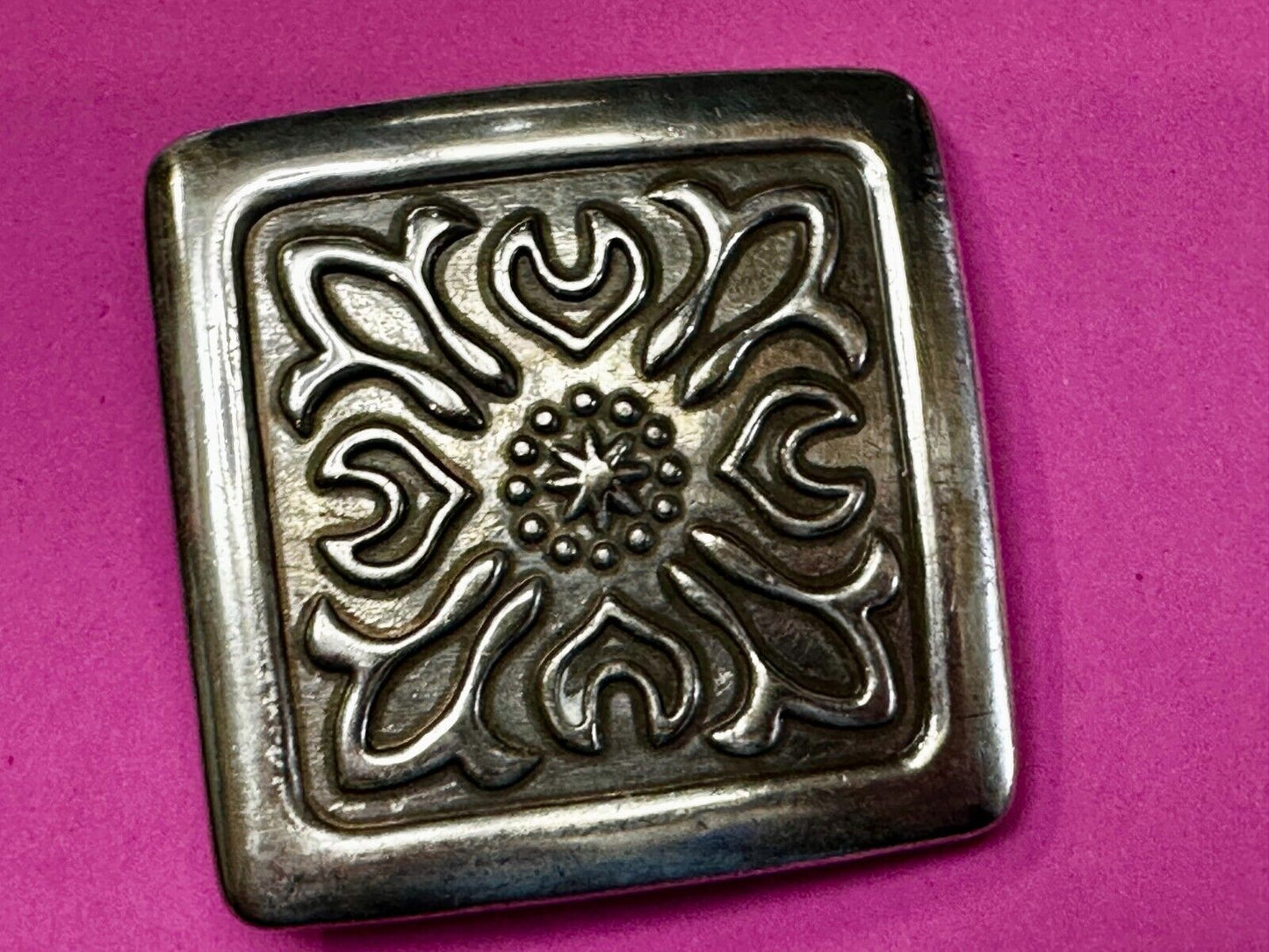 Tribal Ethnic Pattern Hippy Boho Silver Tone Belt Buckle Made in Taiwan