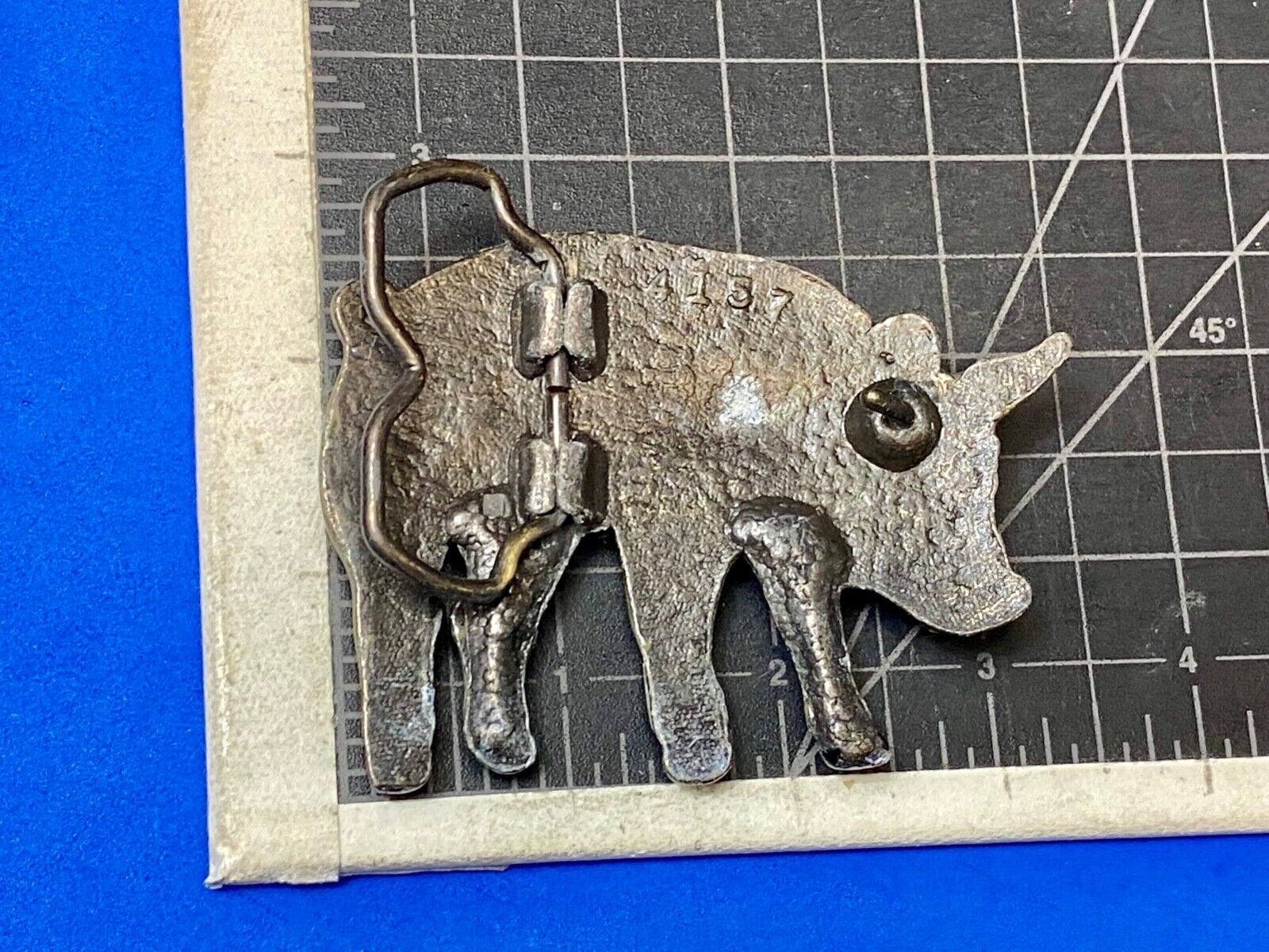 Adorable Pig Hog on the farm cutout swine animal belt buckle