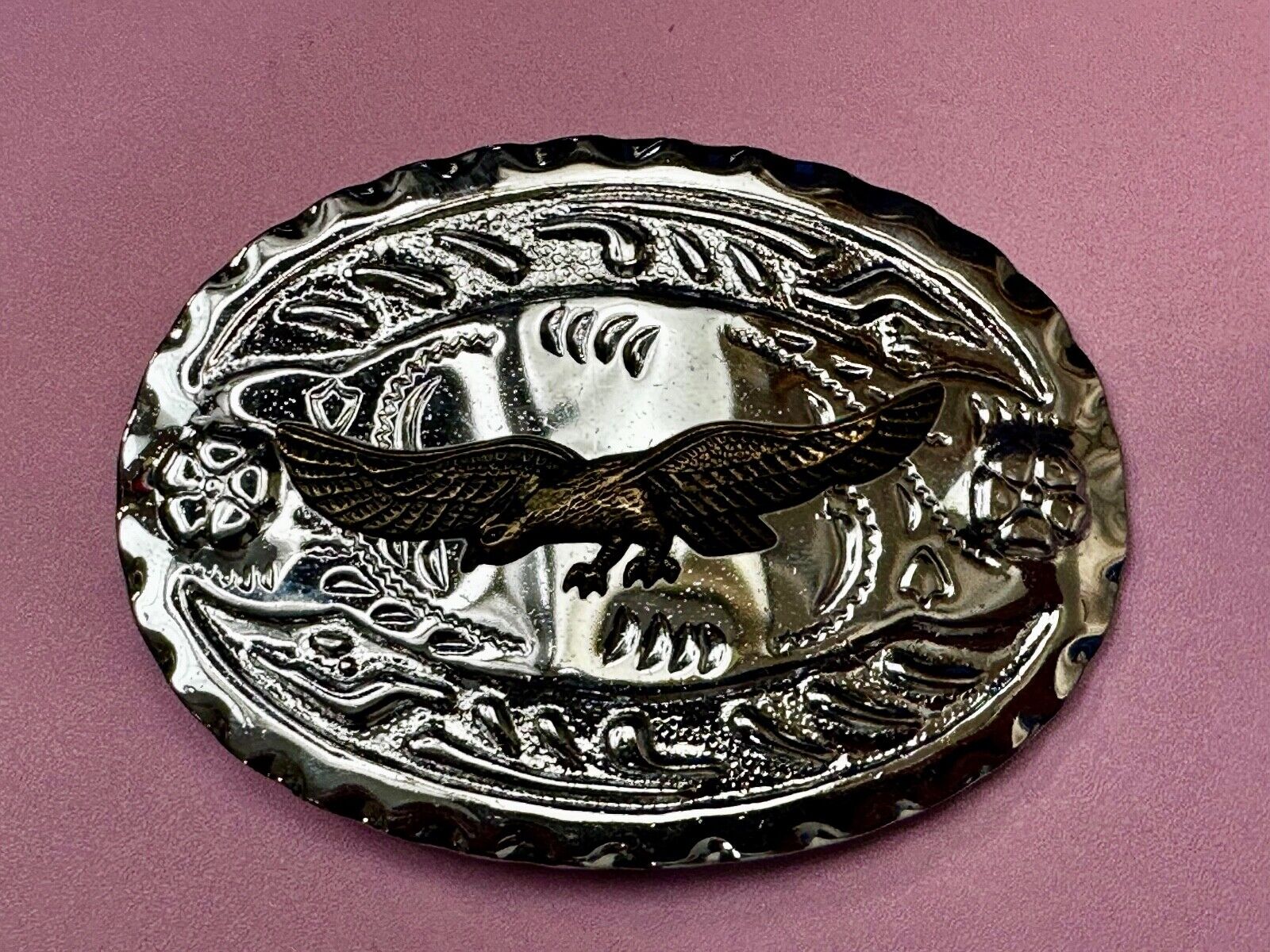 American Bald Eagle Flying High Silver Tone Patriotic Oval Cowboy Belt Buckle