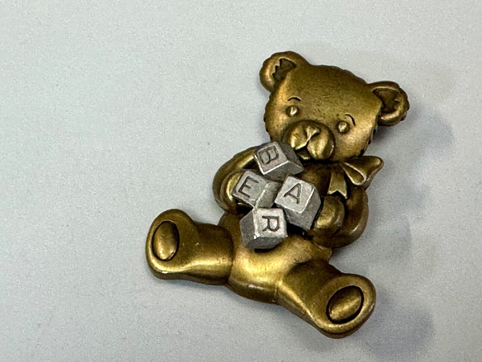 Adorable Two tone Teddy Bear with blocks JJ Signed vintage brooch pin