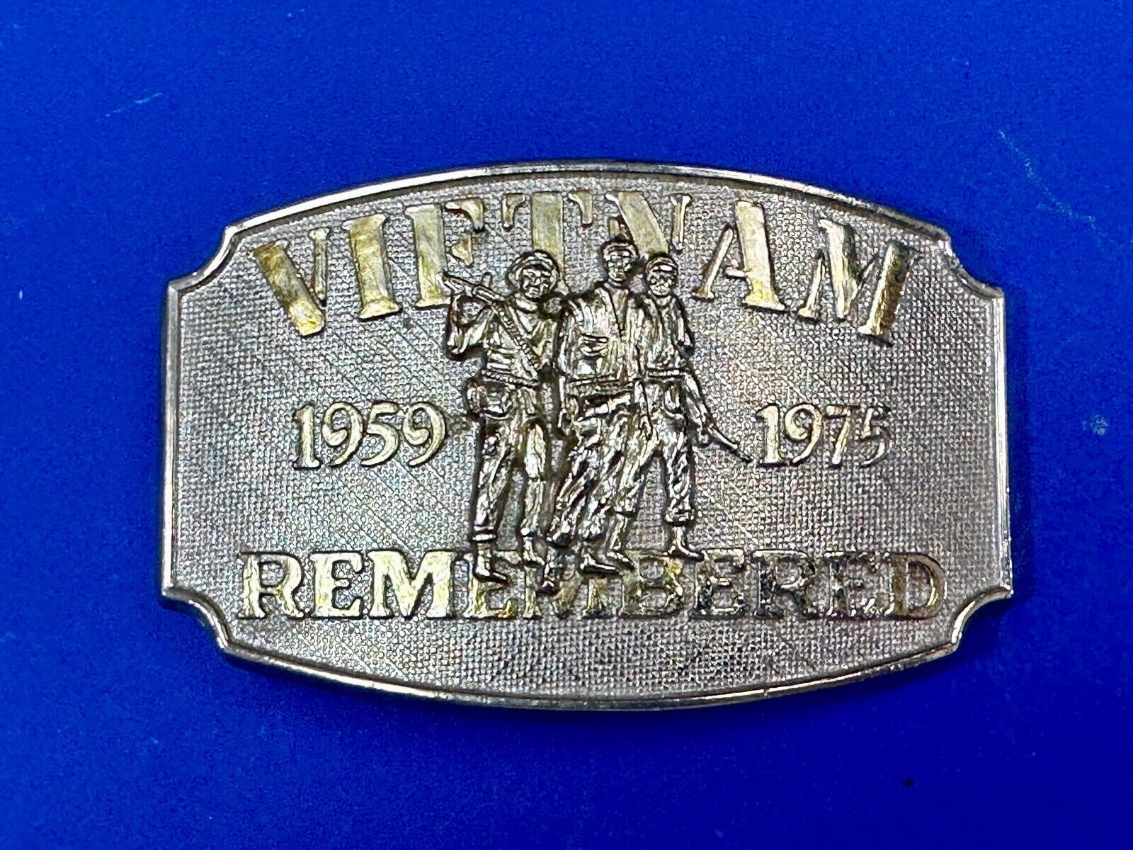 VIETNAM REMEMBERED 1959 1975 War Veteran Veterans F.E. Hart Numbered Belt Buckle