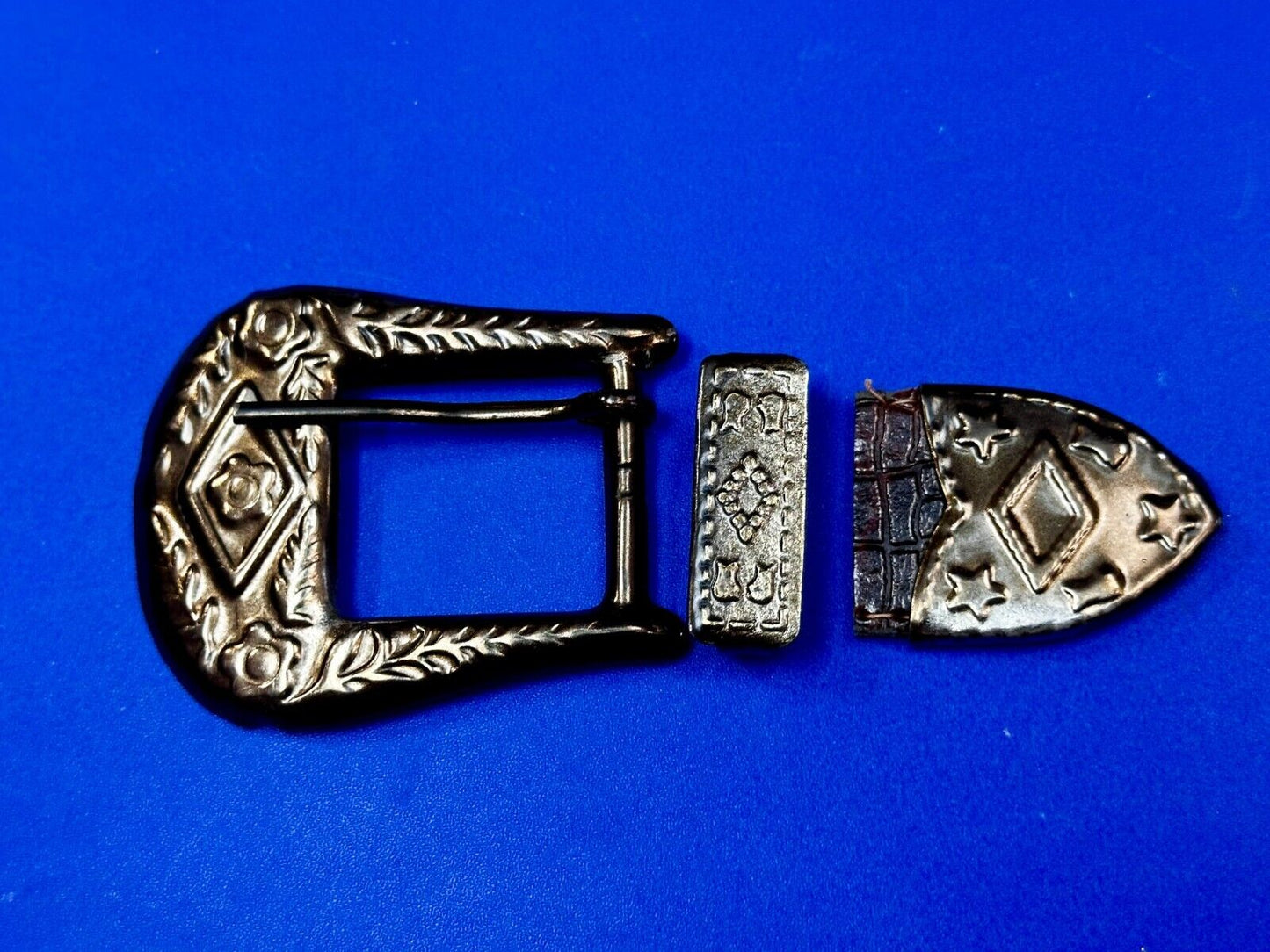 Three Piece Vintage Ranger Silver Tone Belt Buckle Set - Keeper & Tip Included