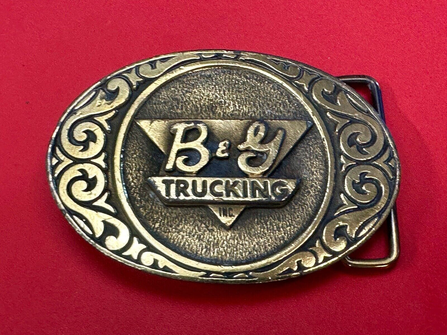 Vintage B & Y Trucking Western Promotional Advertising belt buckle
