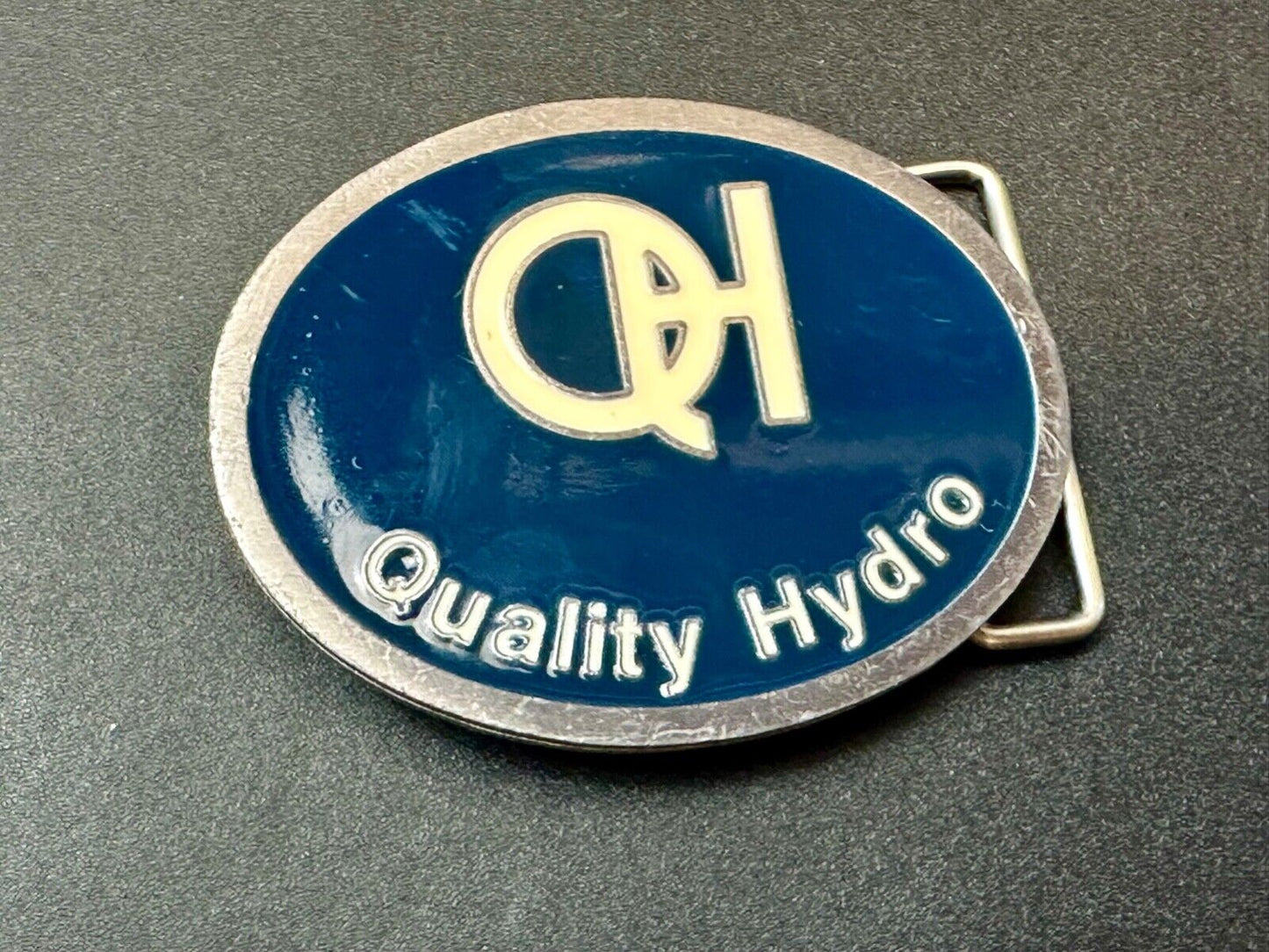Vintage  QH Quality Hydro Promotional Company Prairie, WI  belt buckle