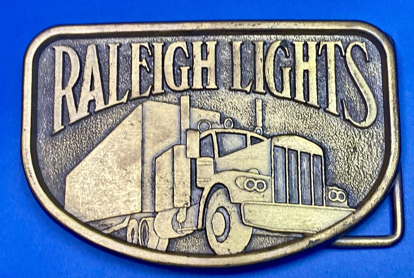 1970S Vintage Raleigh Lights Semi Truck Trucker Brass Tone Belt Buckle By Rj