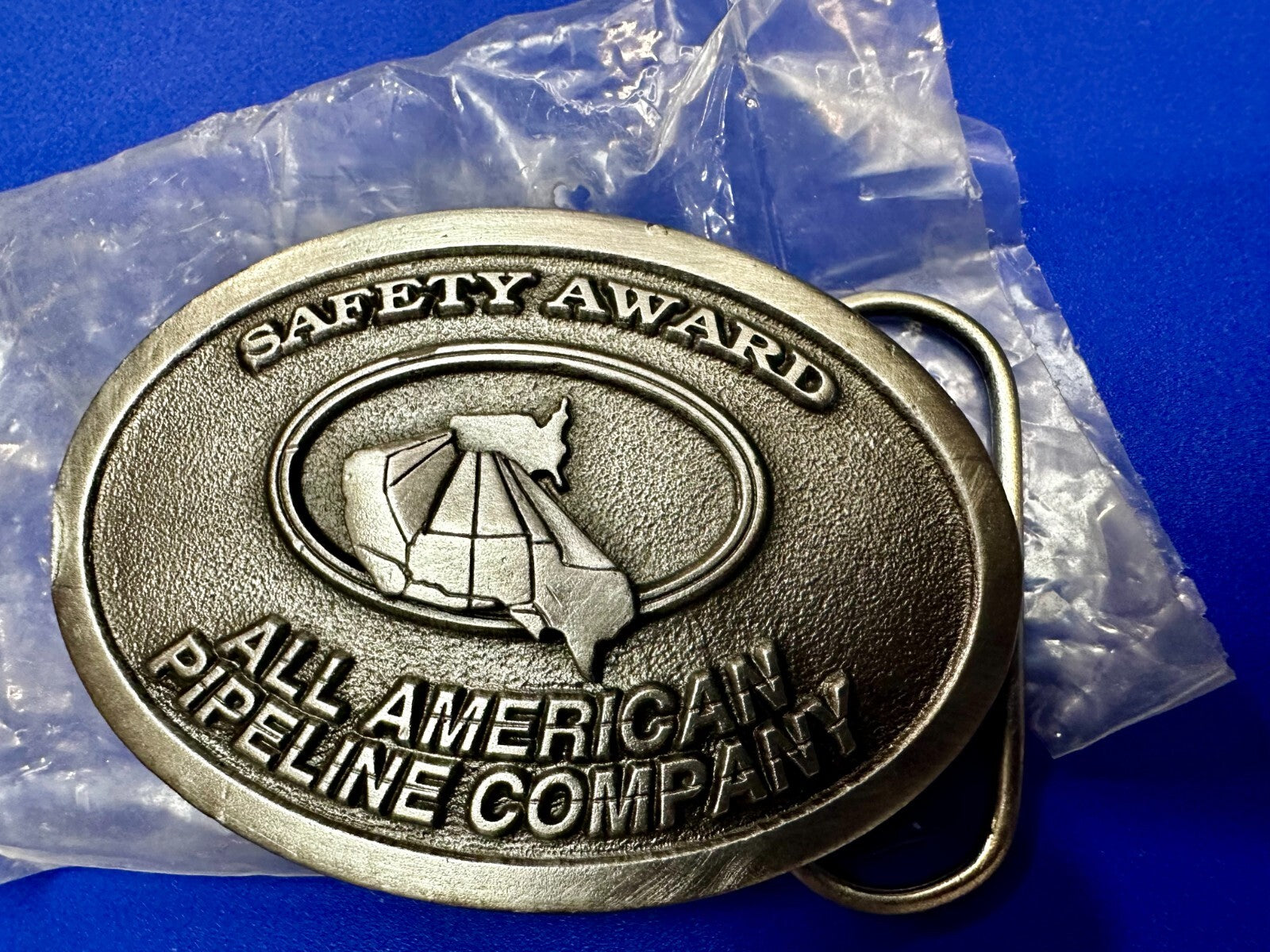 All American Pipeline Company Safety Award Worker Commemorative 1994 Belt Buckle