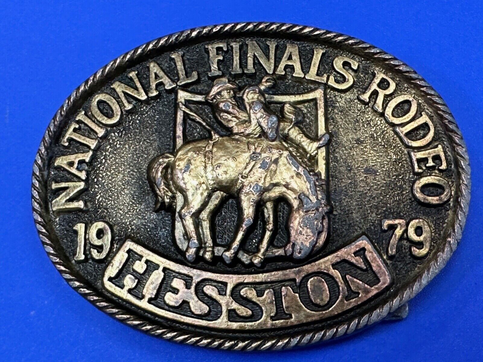 1979 Cowboy Saddle Bronc NFR National Finals Rodeo HESSTON belt buckle