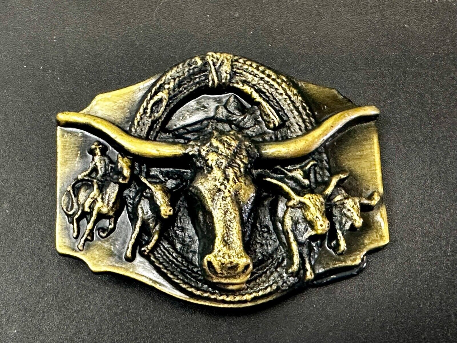 Vintage Long Horn Roping Horseback Rodeo Cowboy and Raised 3D Head Belt Buckle