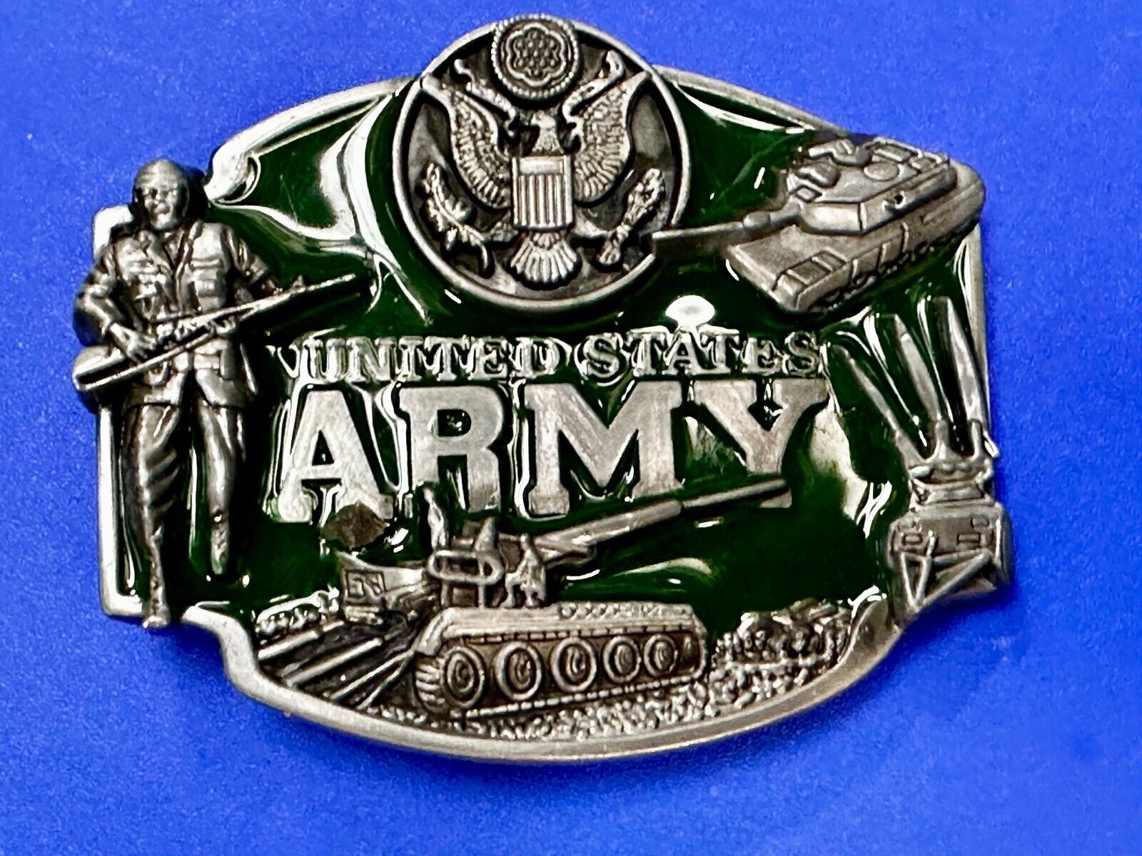 United States Army - Dimensional Patriotic Soldier Tank Cameo Green Belt Buckle