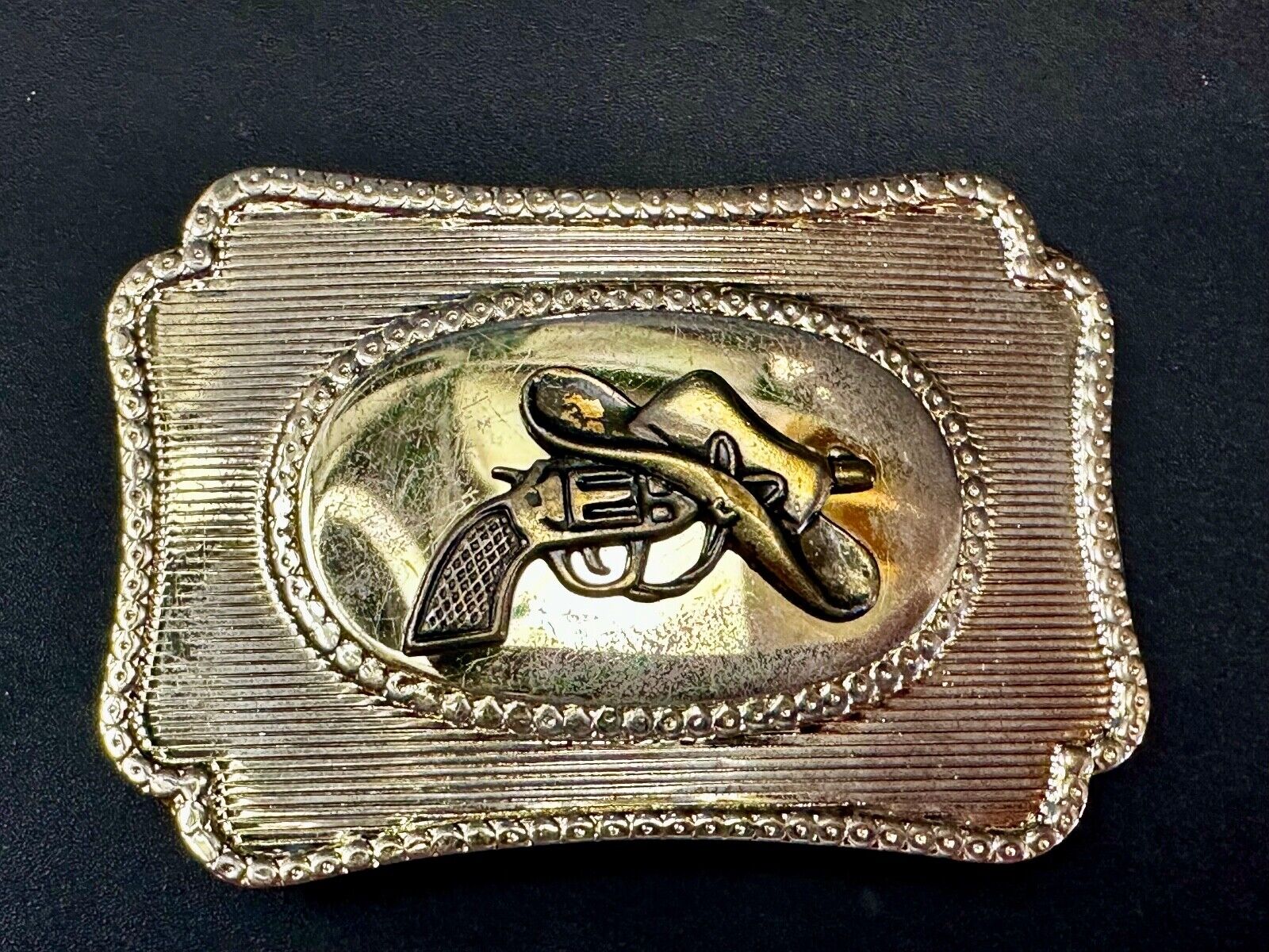 Vintage Cowboy Hat & Revolver Pistol Western Belt Buckle 6 Shooter Gun Buckle