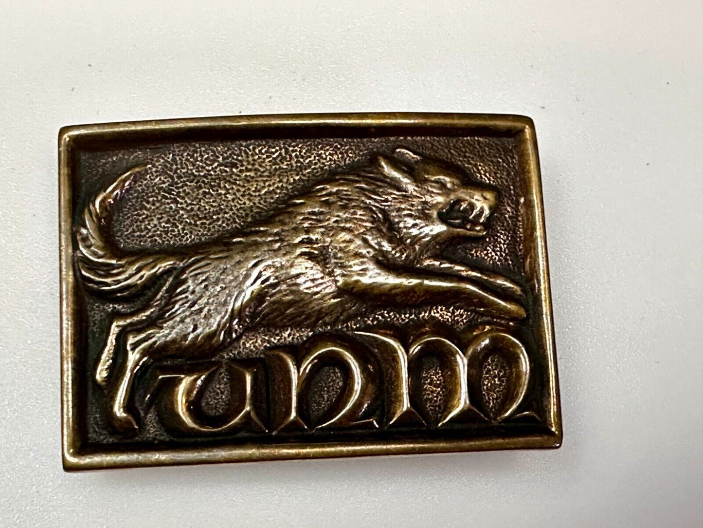 UNM Lobos University New Mexico  Vintage School Spirit Football Belt Buckle