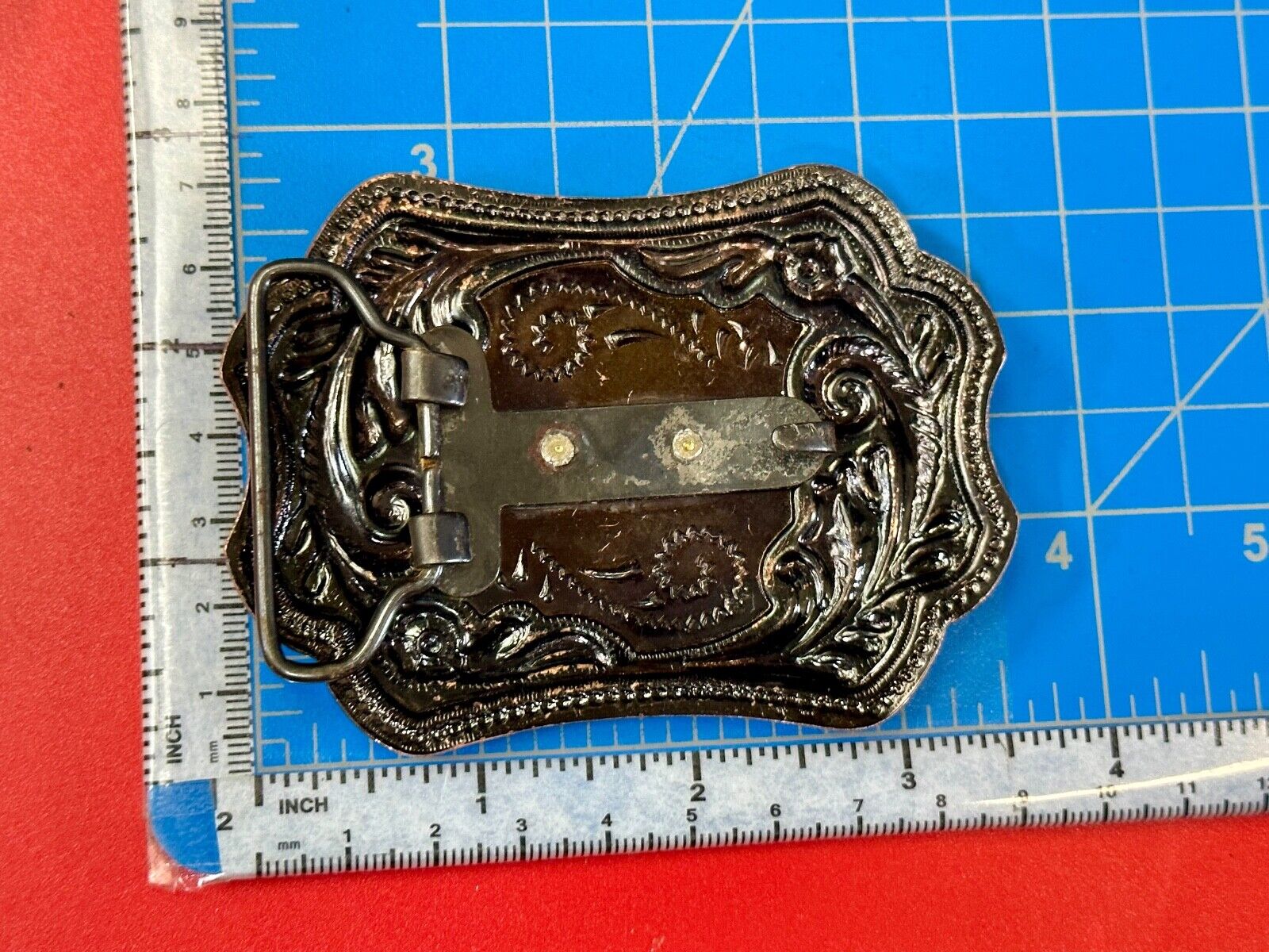 Vintage Horse w/  head down end of the trail two tone ornate western belt buckle