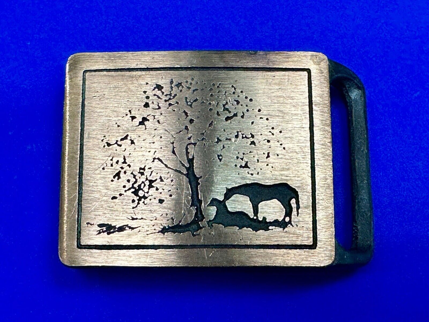 TWO HORSES TECH-ETHER GUILD Vintage art Horse lovers belt buckle