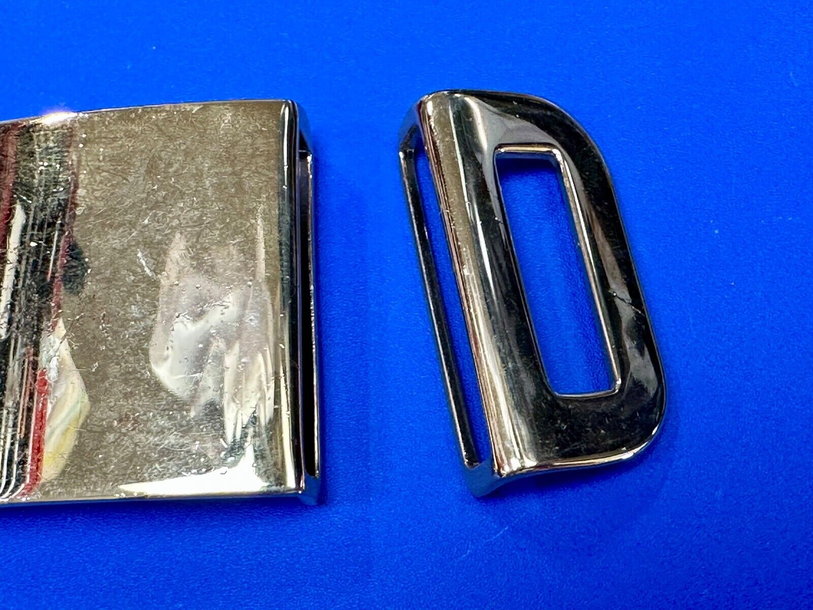 6-76  USMC Marines Military Dress Solid Brass belt buckle with attachment