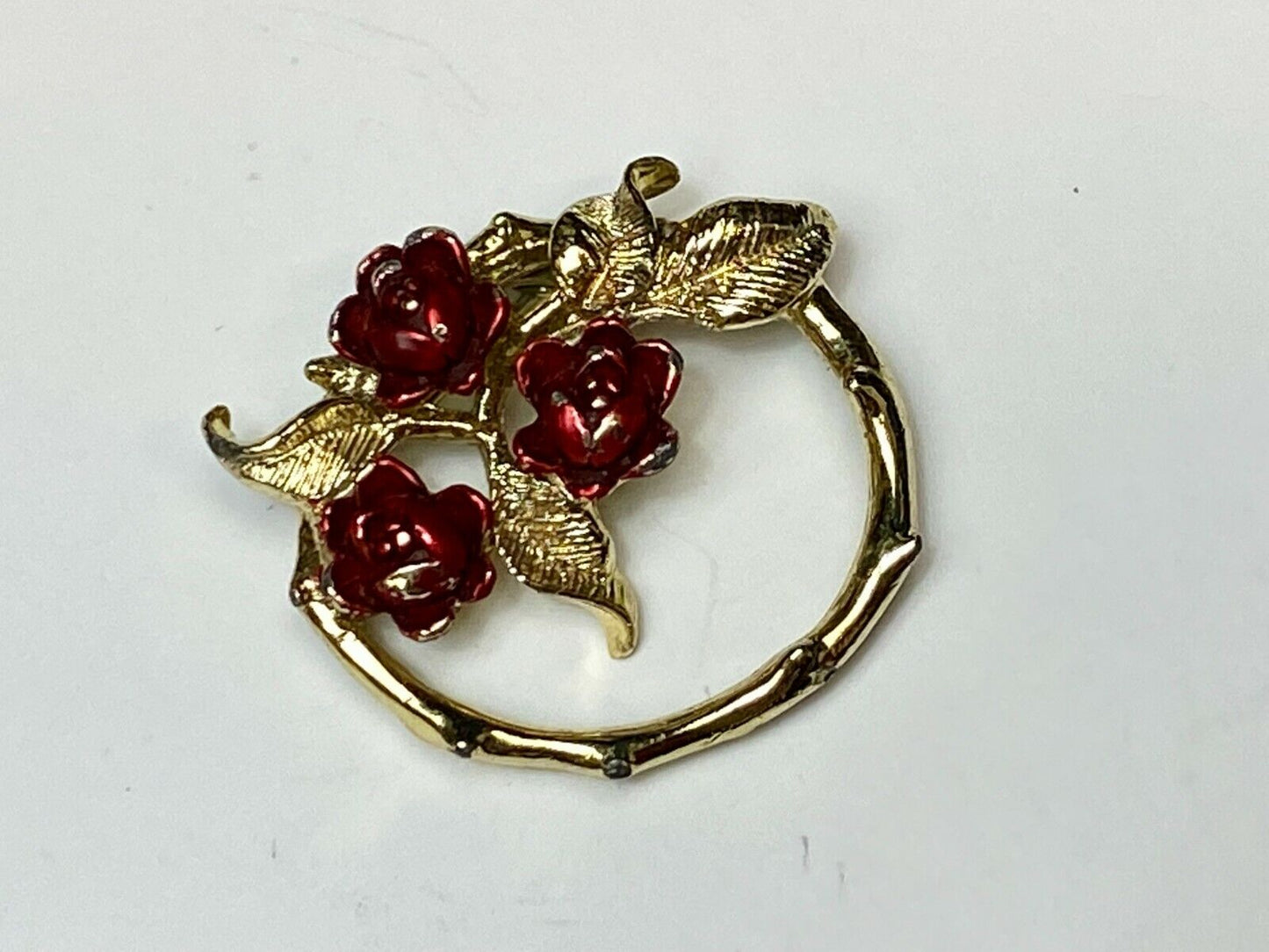 Vintage Gerry's Gold Tone Red Enamel Figural Round Rose Flower Brooch Pin
