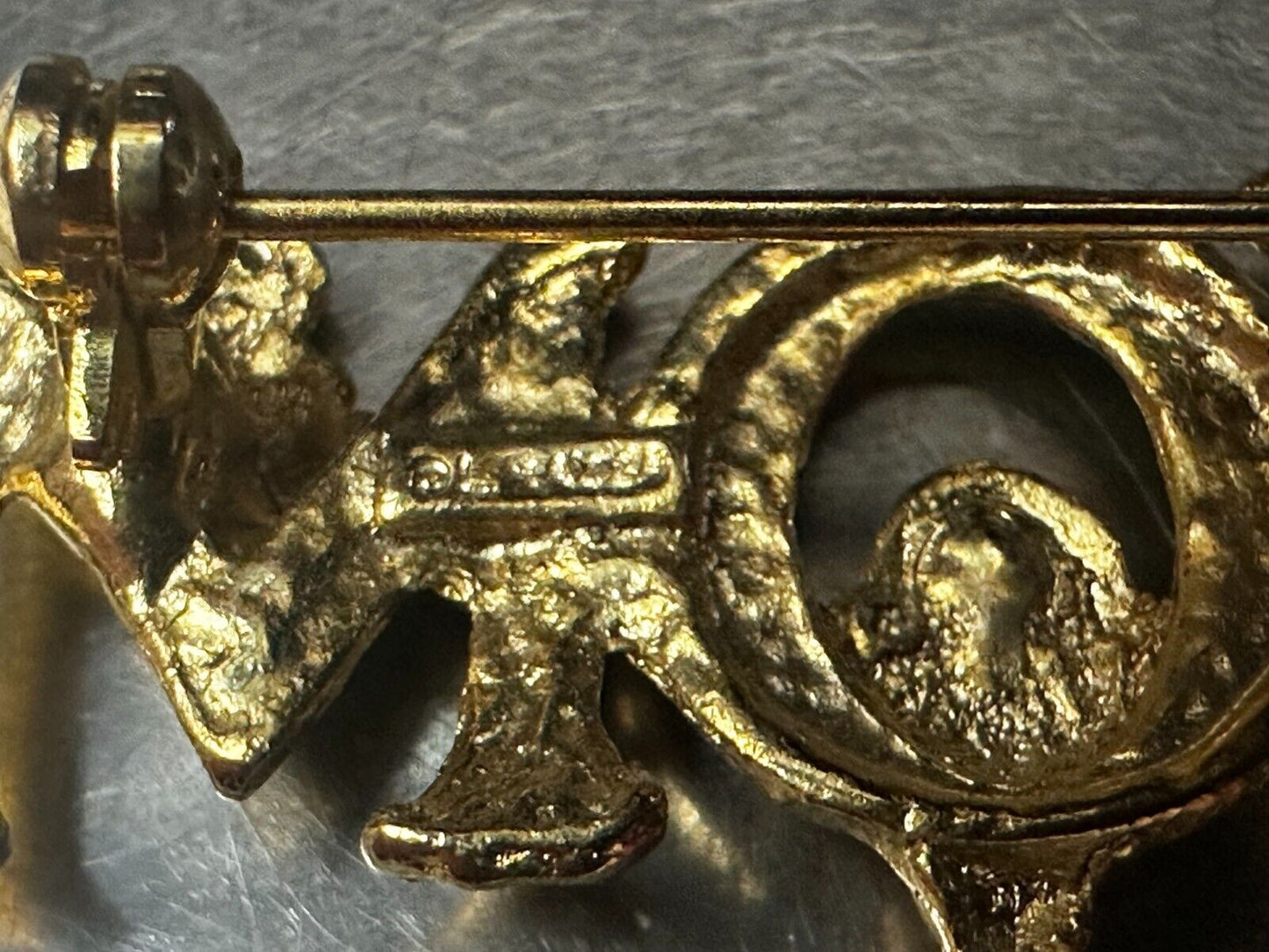 Angel MOM Mothers Day Gift Gold Tone Brooch Pin Signed  L. Razza