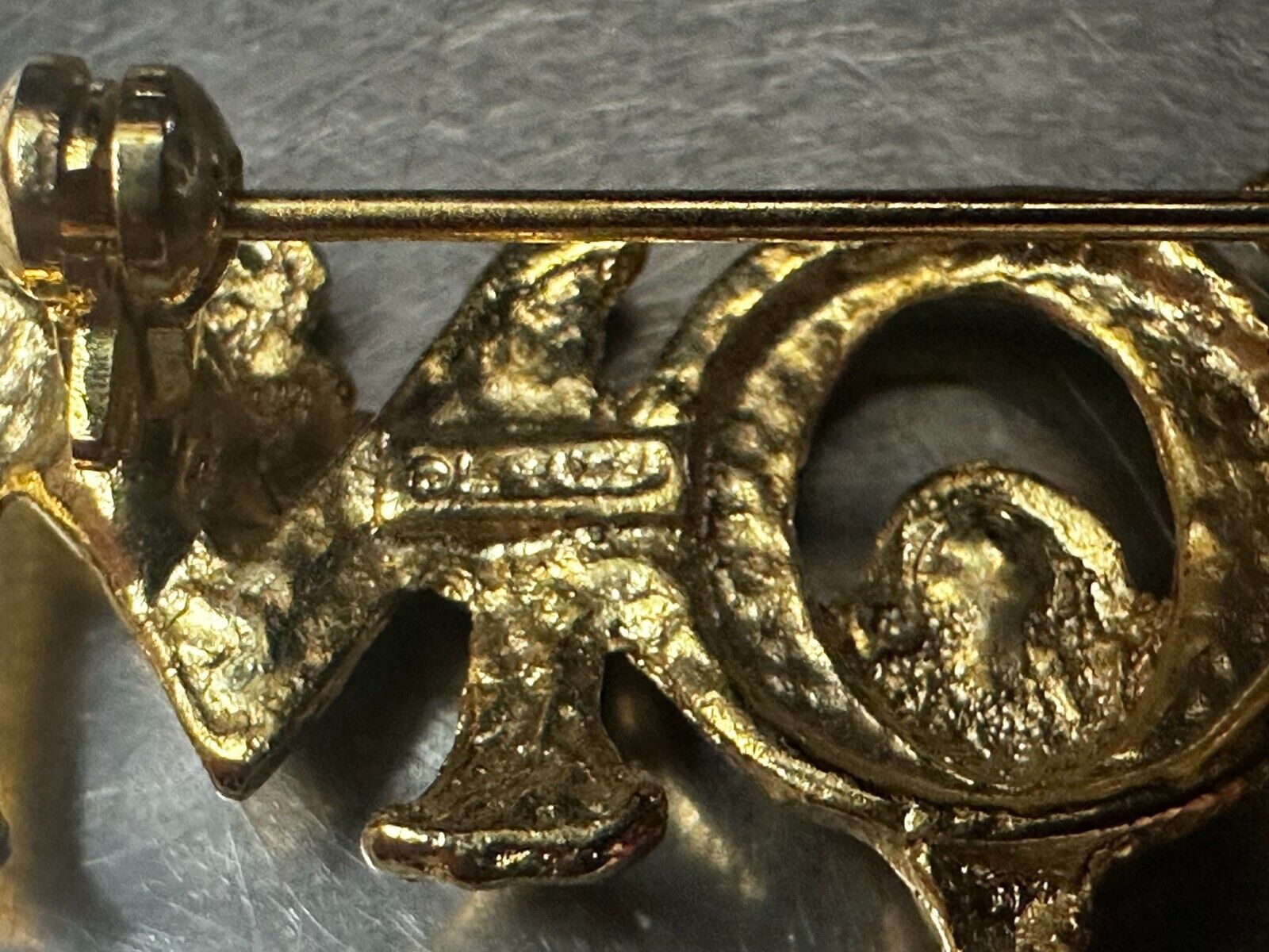 Angel MOM Mothers Day Gift Gold Tone Brooch Pin Signed  L. Razza