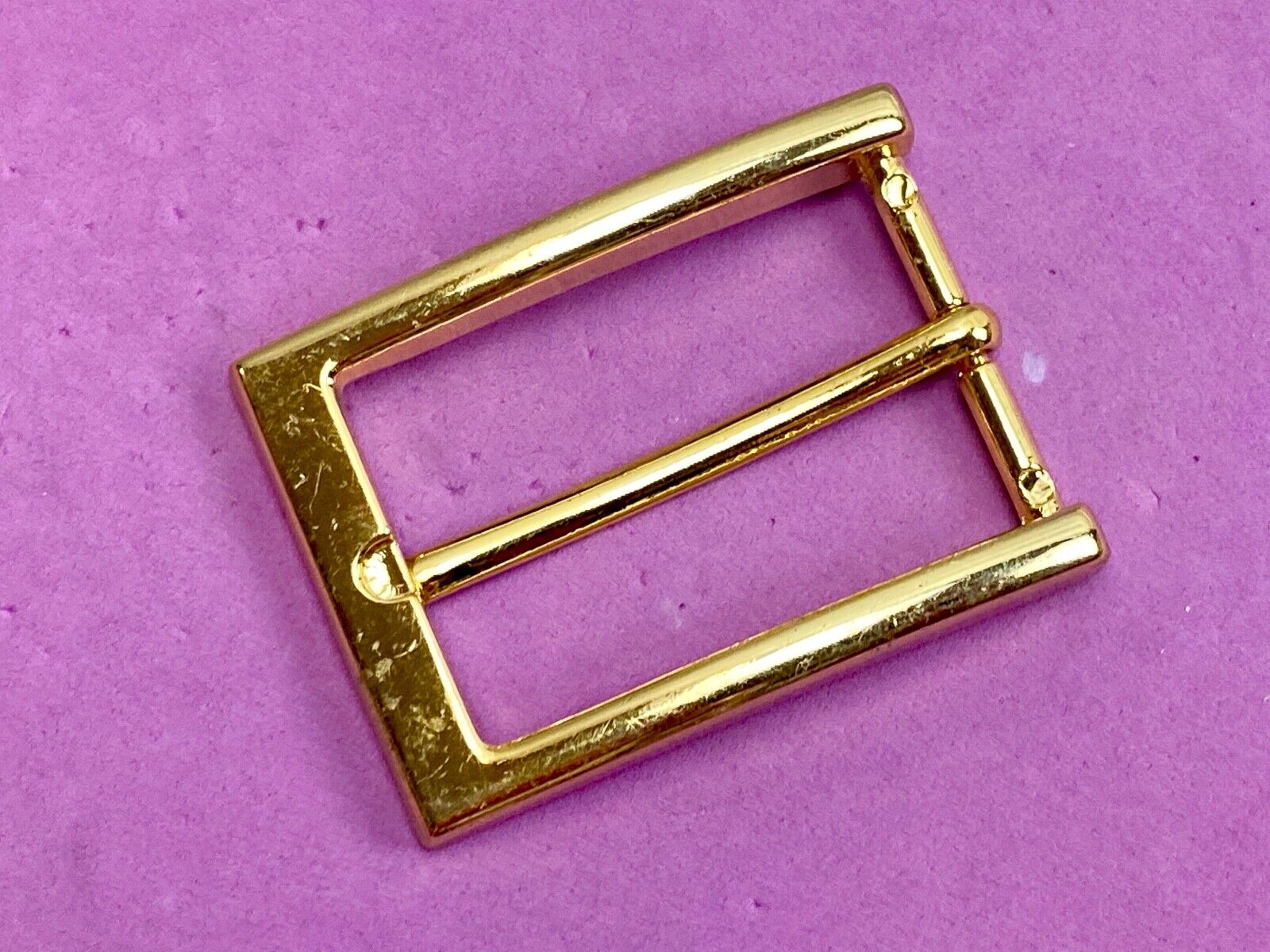 Vintage gold tone BE350 replacement belt buckle
