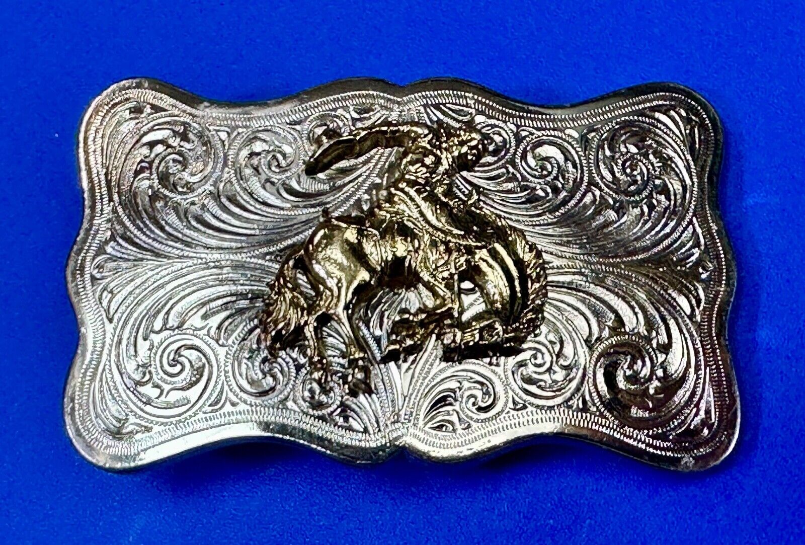 Vintage Cowboy Saddle Bronc western two tone ornate flower swirl belt buckle