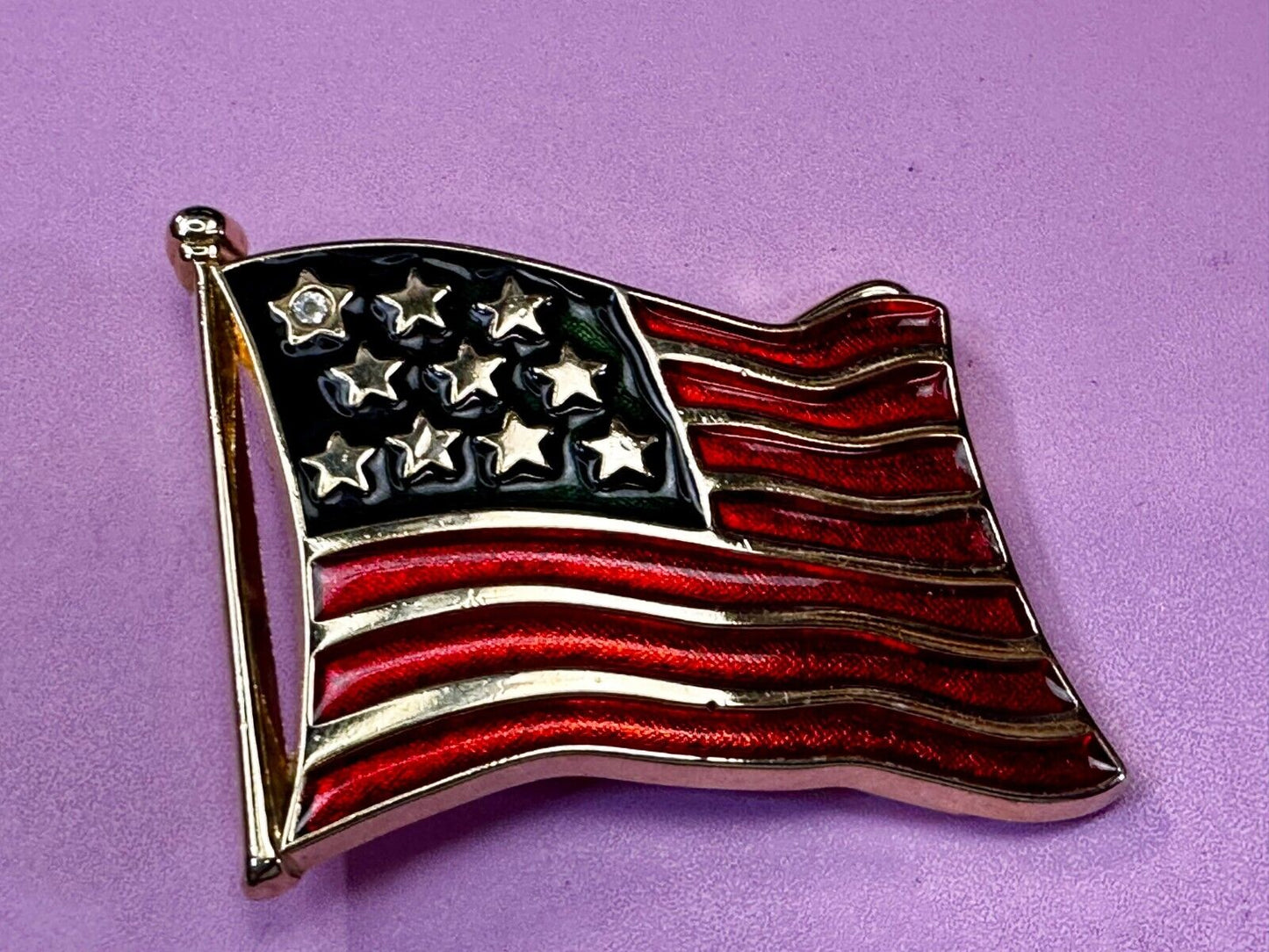 American Flag USA Stars and Stripe Enameled Patriotic United States Belt Buckle