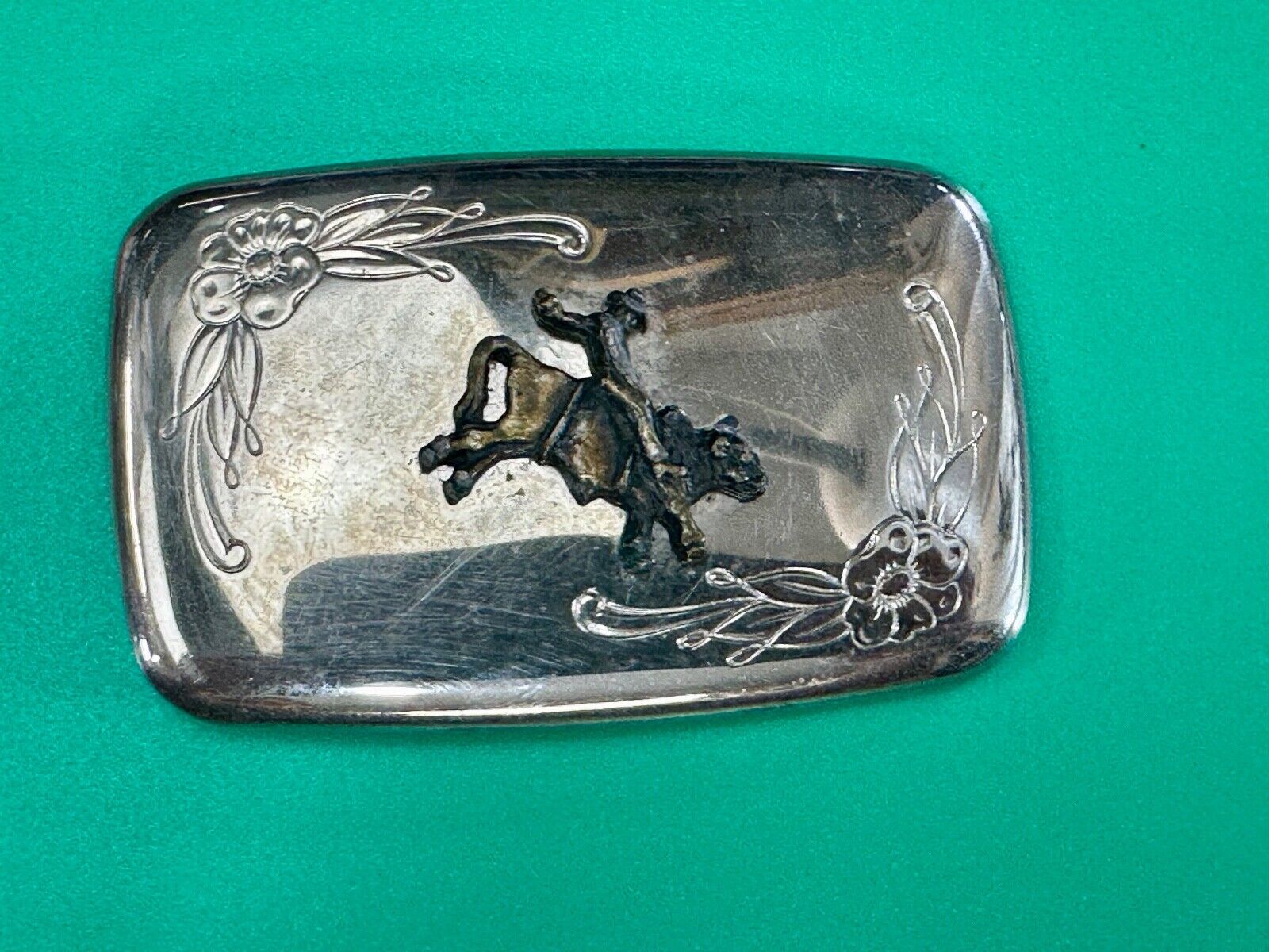 USA made Cowboy Saddle Bronc Western two tone belt buckle
