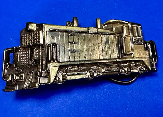 633 Diesel Locomotive RailRoad Train Vtg. 1981 The Great American Belt Buckle Co