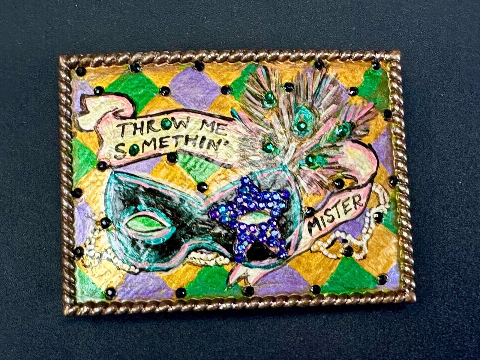 Unique Theatre Stage Show artisan belt buckle - Throw me something mister!