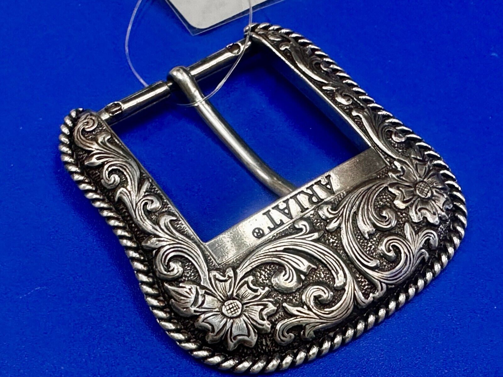 Ariat 2007 Ranger Style Detailed Flower Swirl Rope Outlined Belt Buckle