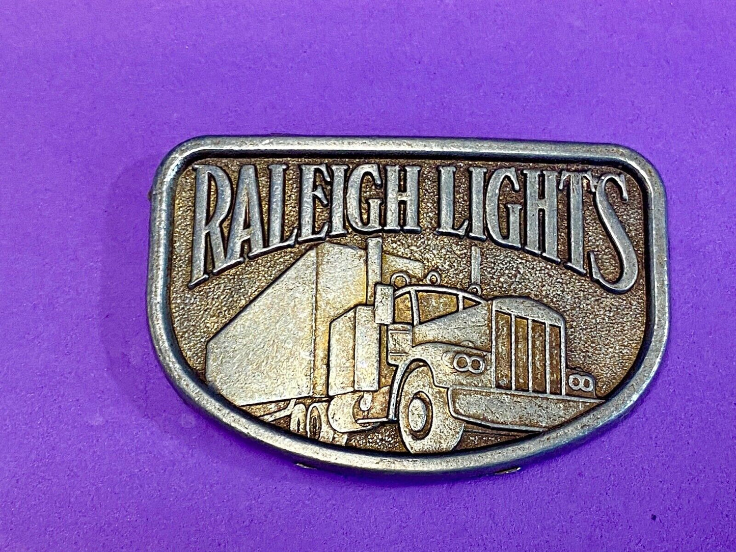 Vintage 1980'S ? Raleigh Lights Belt Buckle Cigarette Advertising Trucker 