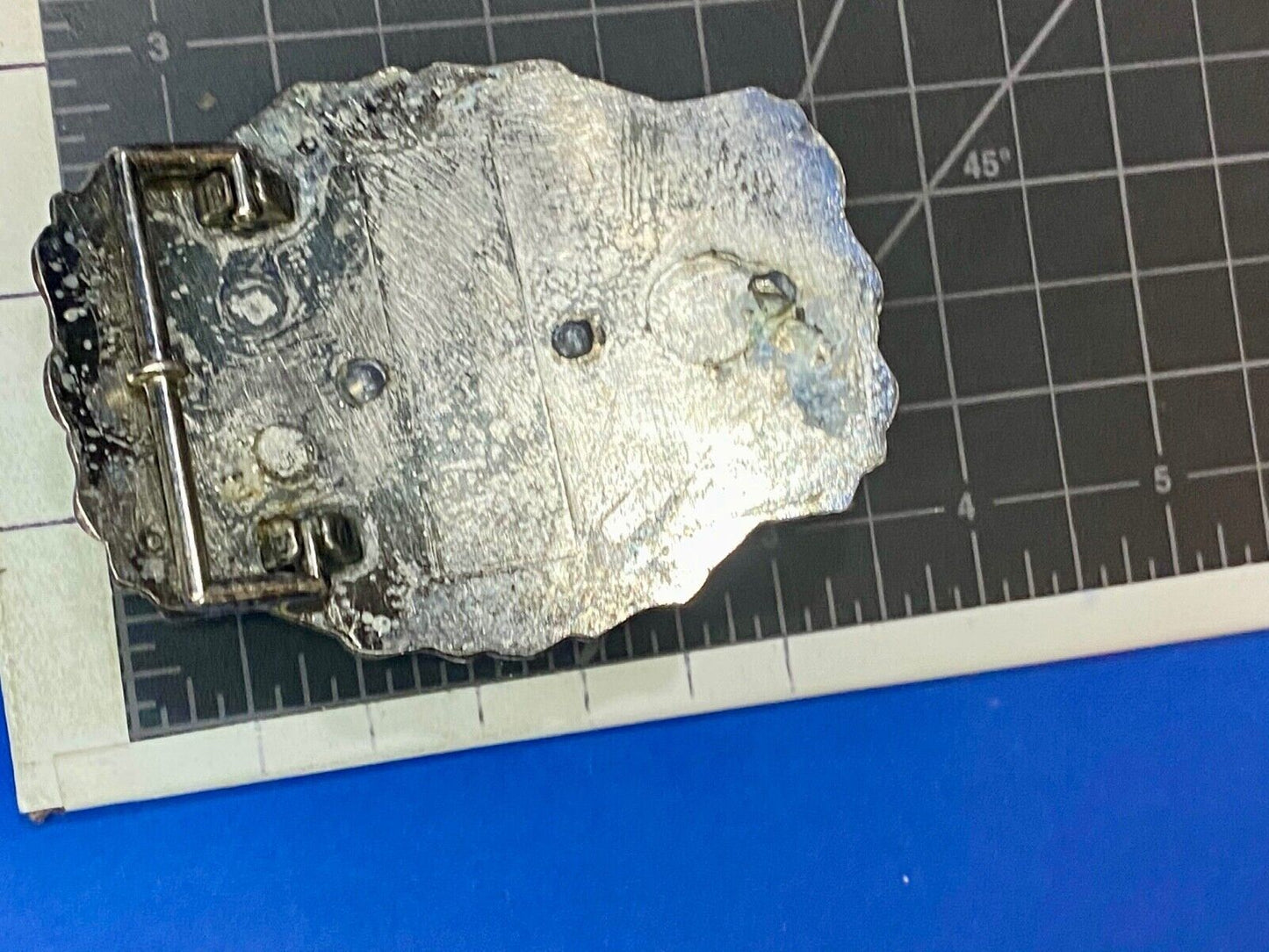 Very Different!   Raised Robot Head missing a blue eye! on western belt buckle 
