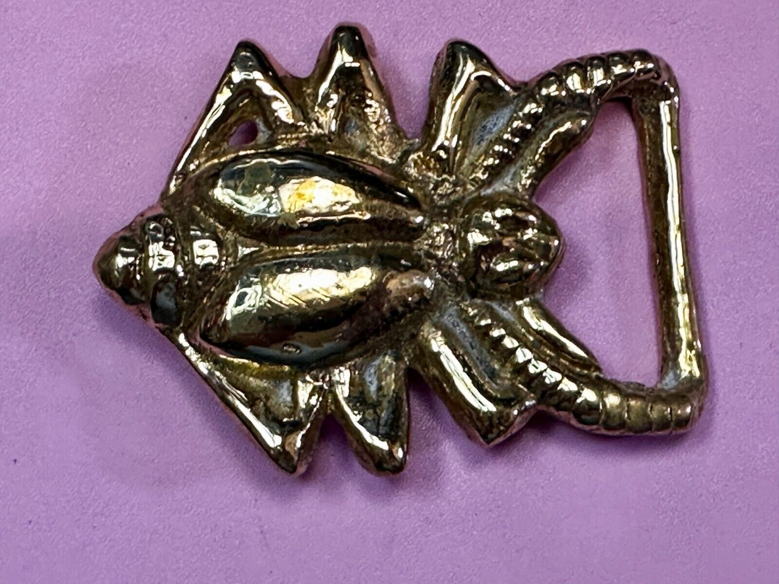 Unique Cricket Bug Insects Gold Tone Vintage Figural Hippy Vibe Belt Buckle