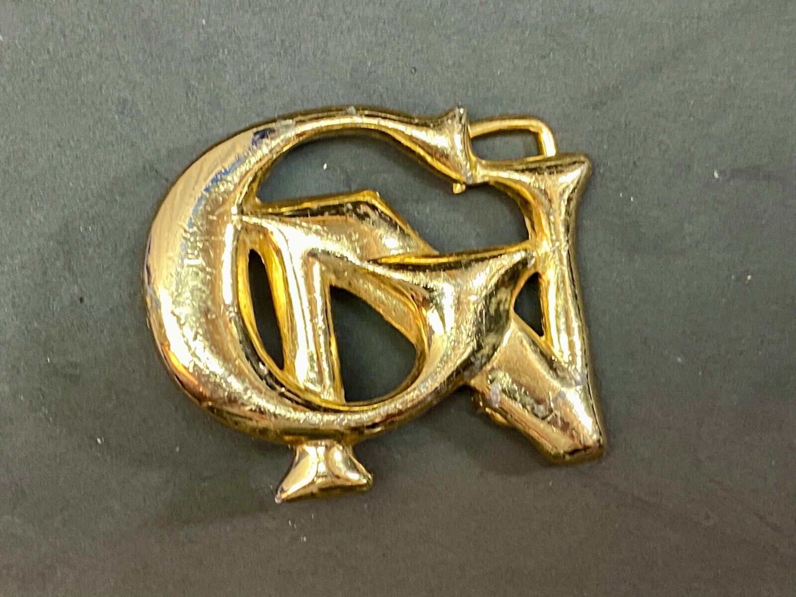 Unknown To Me, Gold Tone Letters Gn Or Cn Cut Out Belt Buckle 