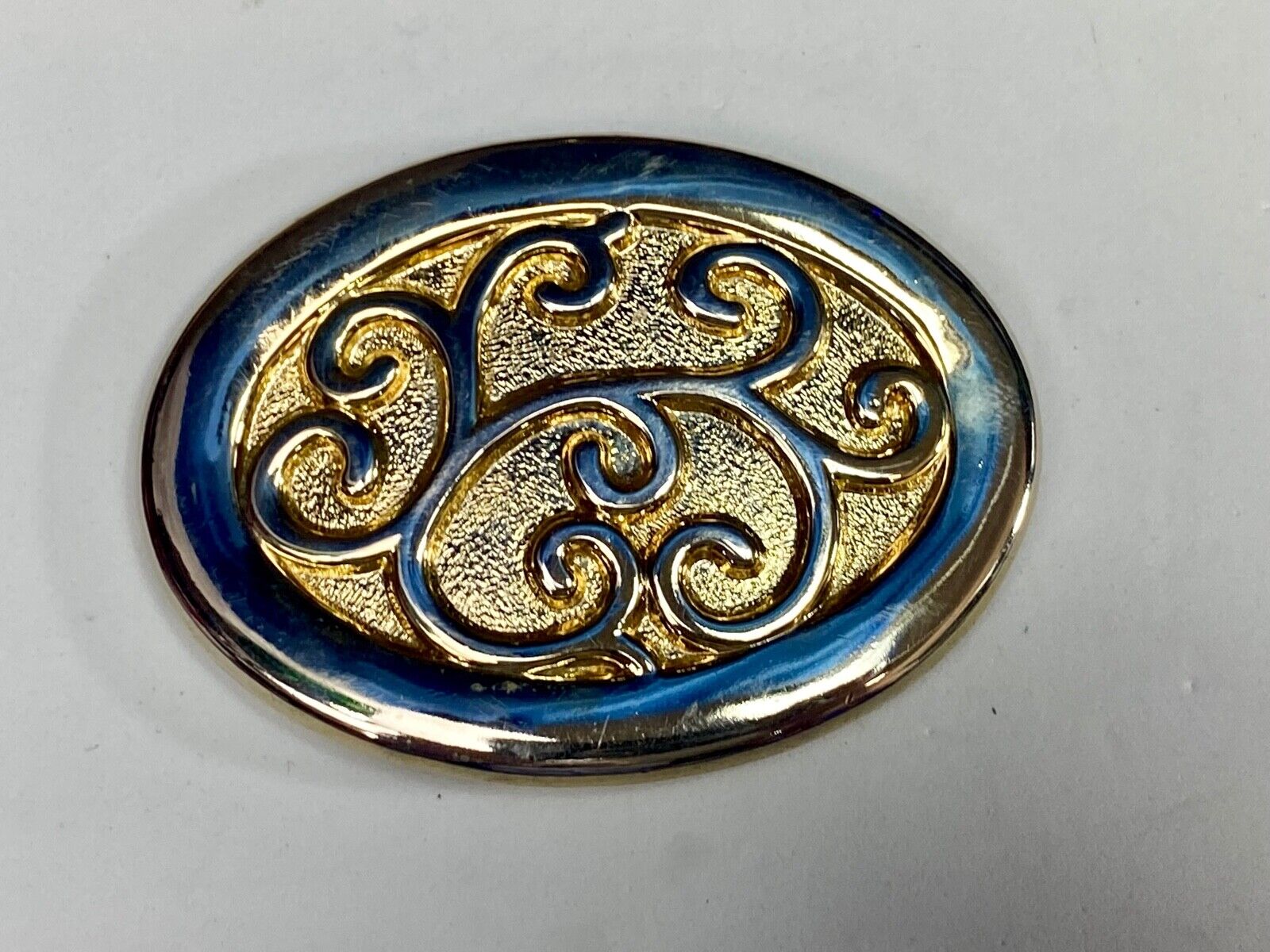 Unique Gold Tone Motion East Flower Swirl Belt Scarf Clip Slide Buckle 