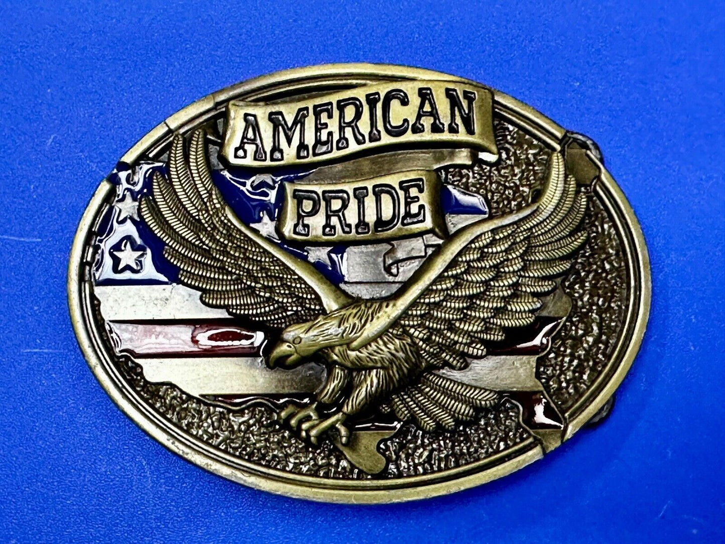 American Pride Flying Hunting Patriotic American Bald Eagle Raised Belt Buckle
