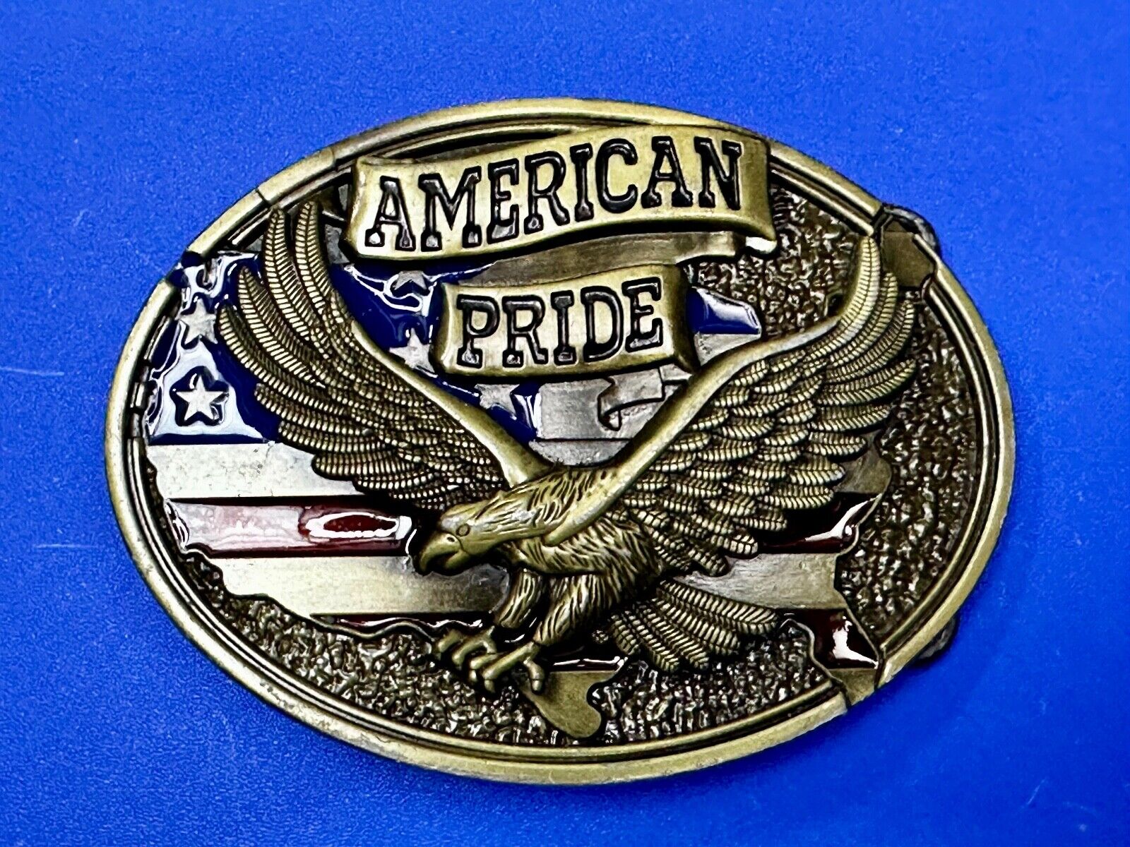 American Pride Flying Hunting Patriotic American Bald Eagle Raised Belt Buckle