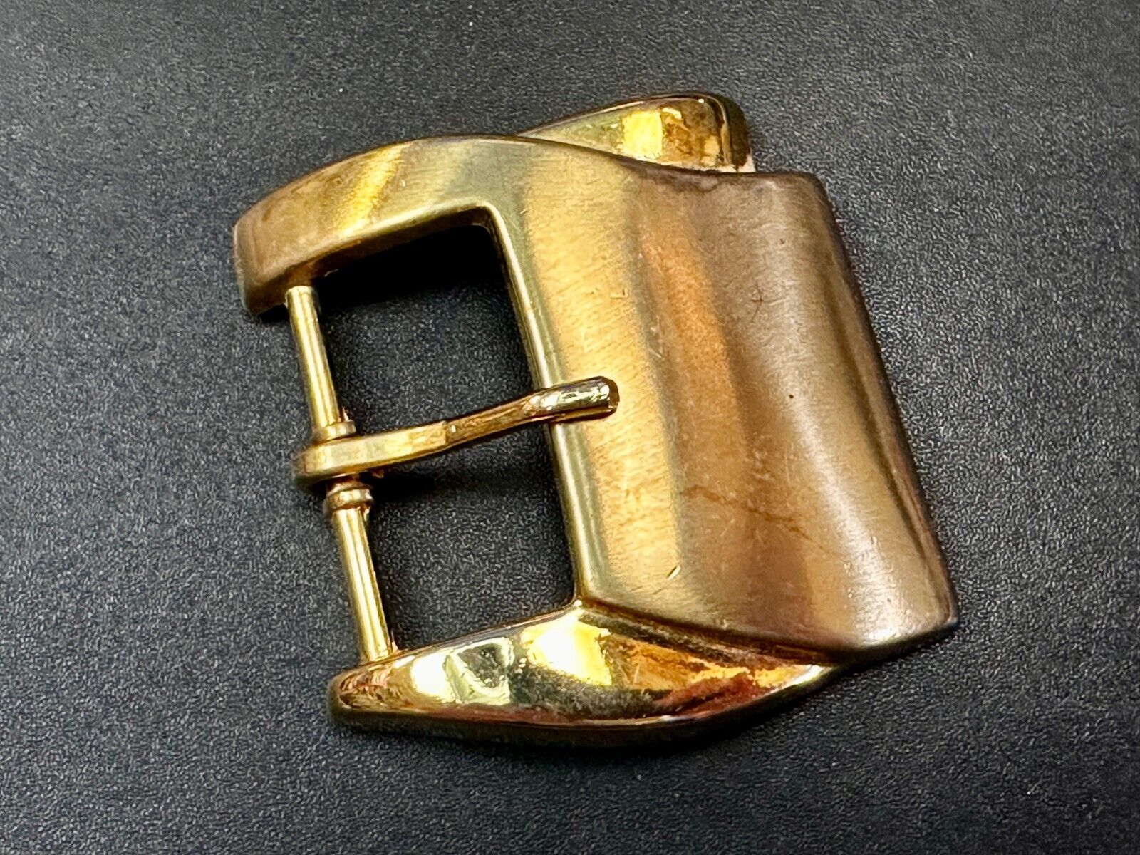 Unique Shaped Raised Gold Color Replacement Belt Buckle
