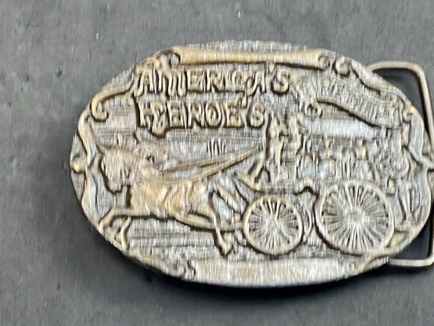AMERICAS HERO'S VOLUNTEER FIREMAN FIRE DEPARTMENT VINTAGE BELT BUCKLE