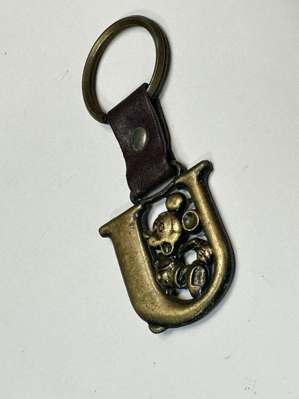 VINTAGE LETTER INITIAL U MICKEY MOUSE DISNEY KEYCHAIN BRASS and LEATHER FOB