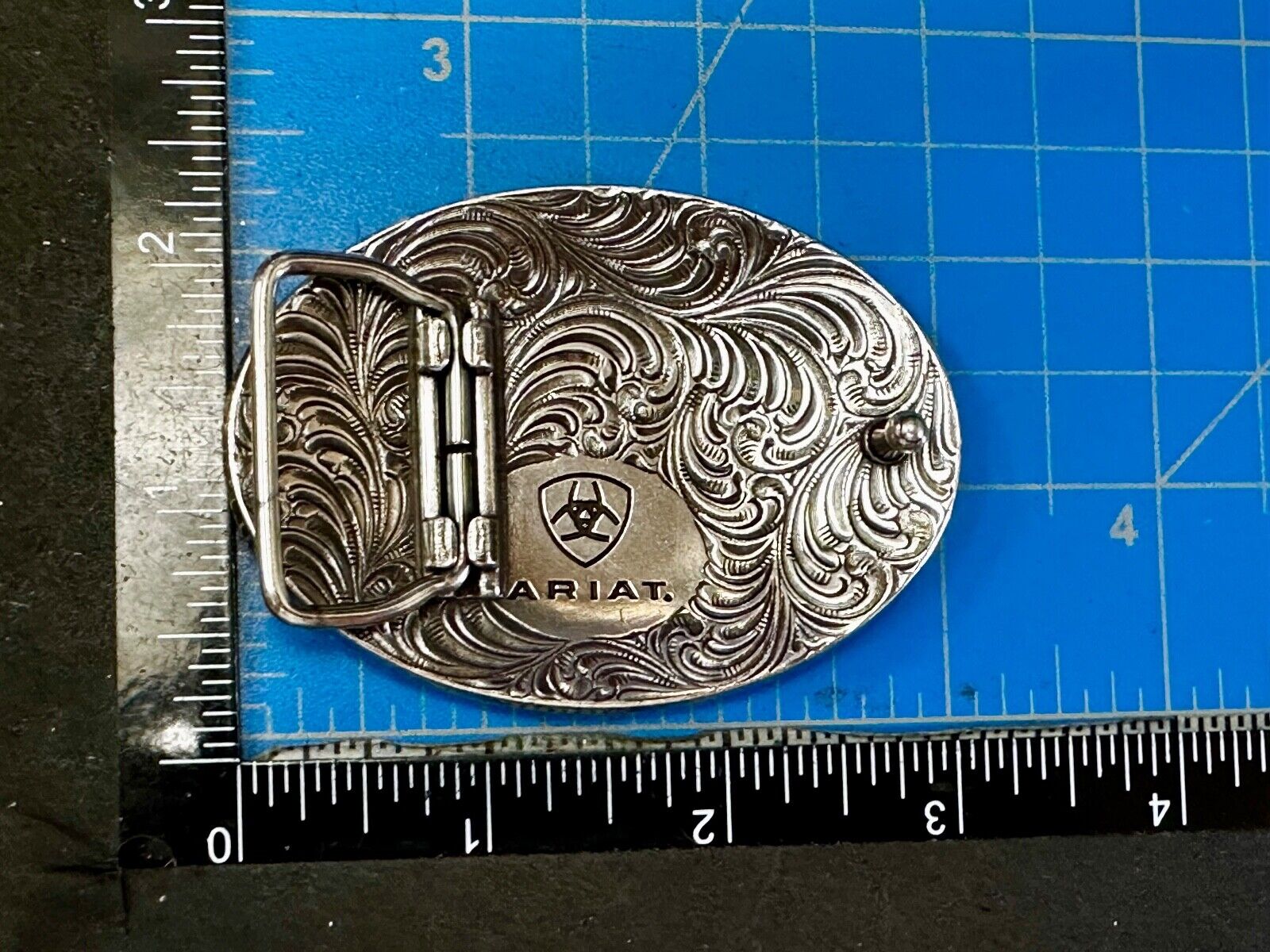 Ariat - Western flower swirl design oval replacement belt buckle