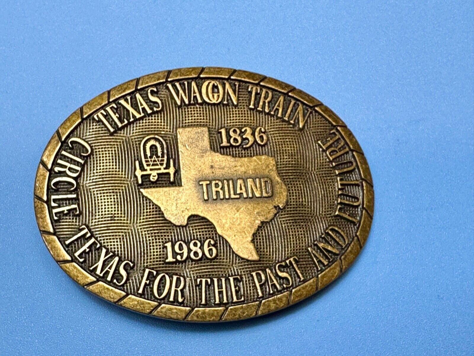 1986 Texas wagon train TRILAND  Circle Tx for past & Future Balfour belt buckle