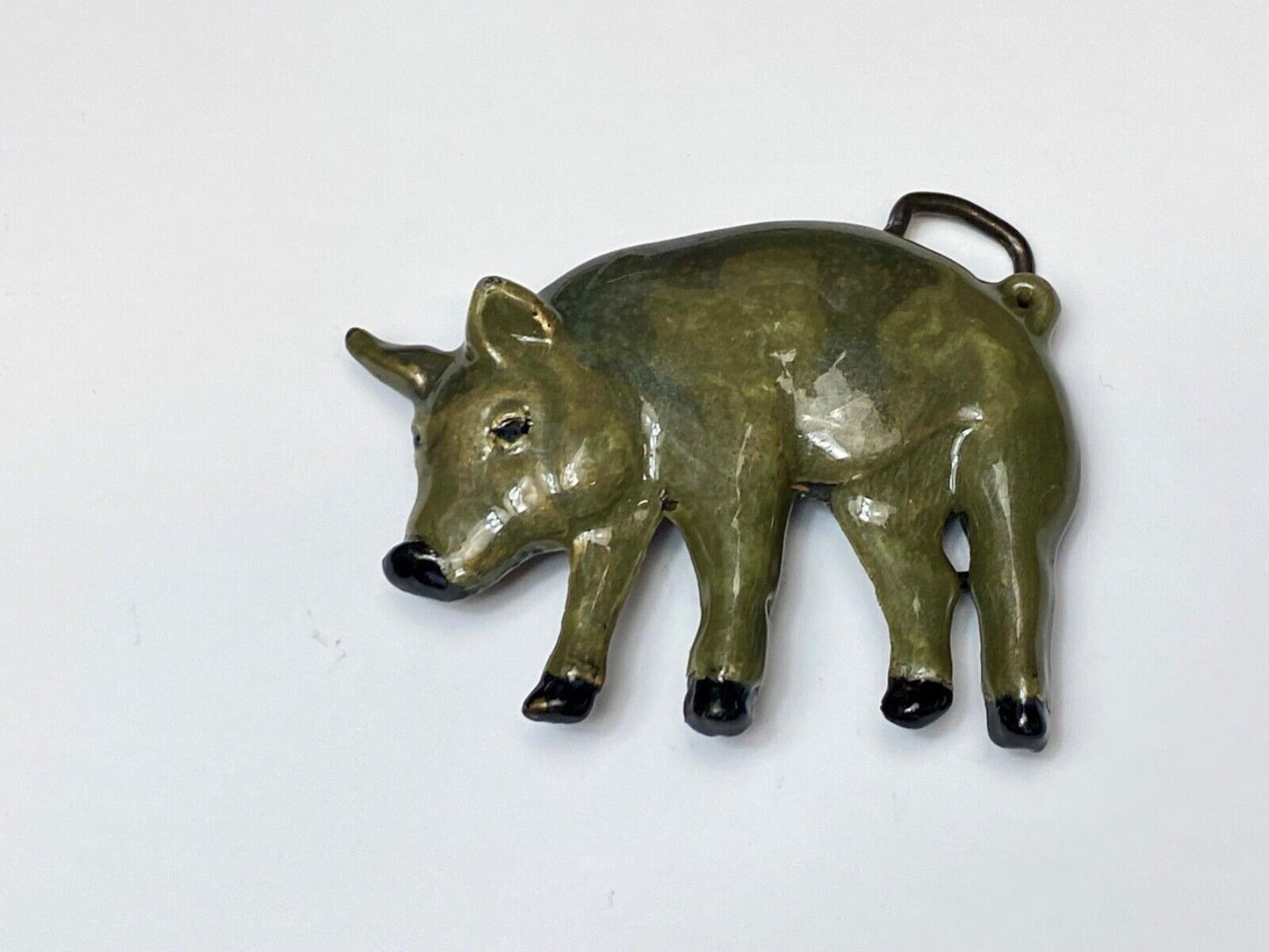 Adorable Pig Hog on the farm cutout swine animal belt buckle