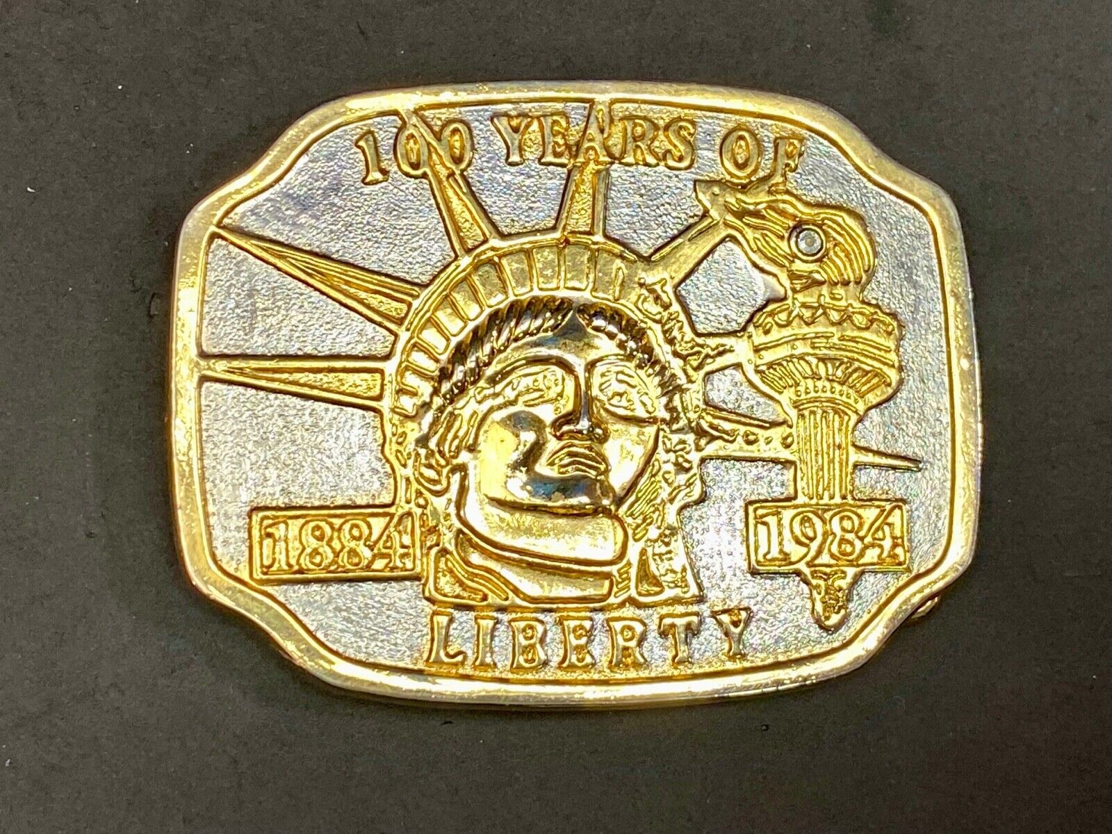 100 Year Celebration - Statue Of Lady Liberty Usa New York Belt Buckle